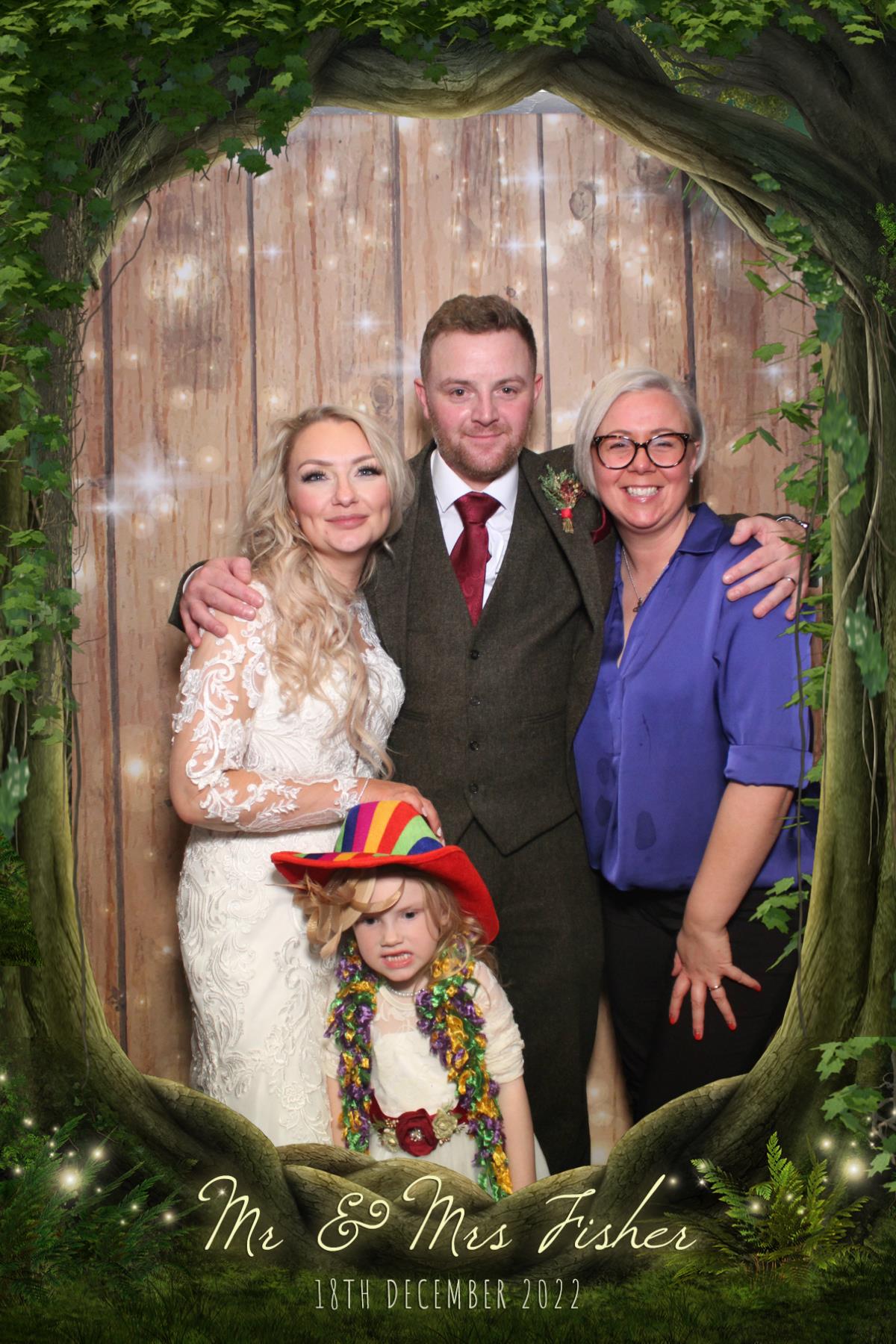 Mr & Mrs Fisher  | View more photos from the event at gallery.magicimages.uk/u/MagicImages/Mr-Mrs-Fisher