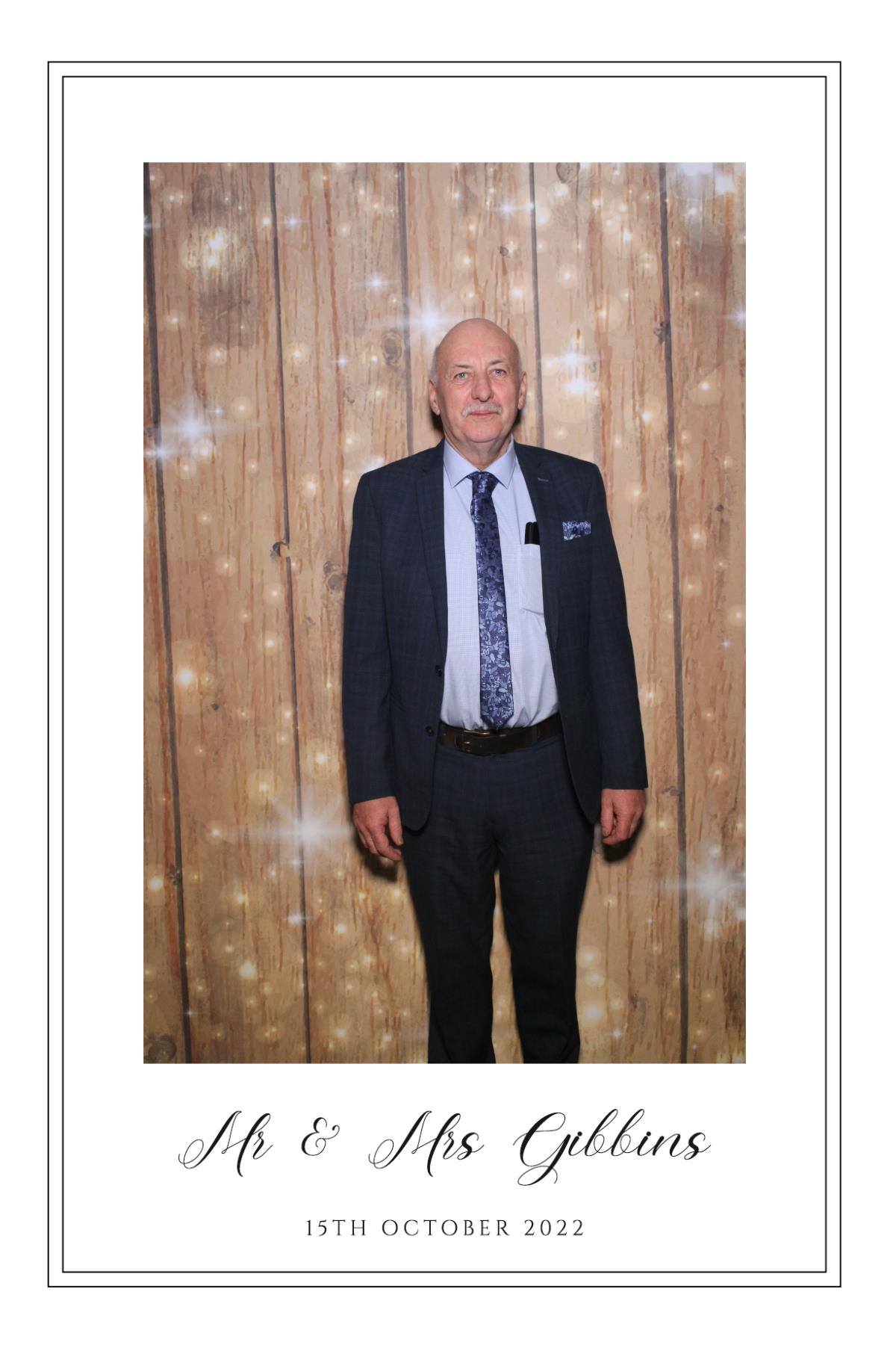 Mr & Mrs Gibbins  | View more photos from the event at gallery.magicimages.uk/u/MagicImages/Mr-Mrs-Gibbins