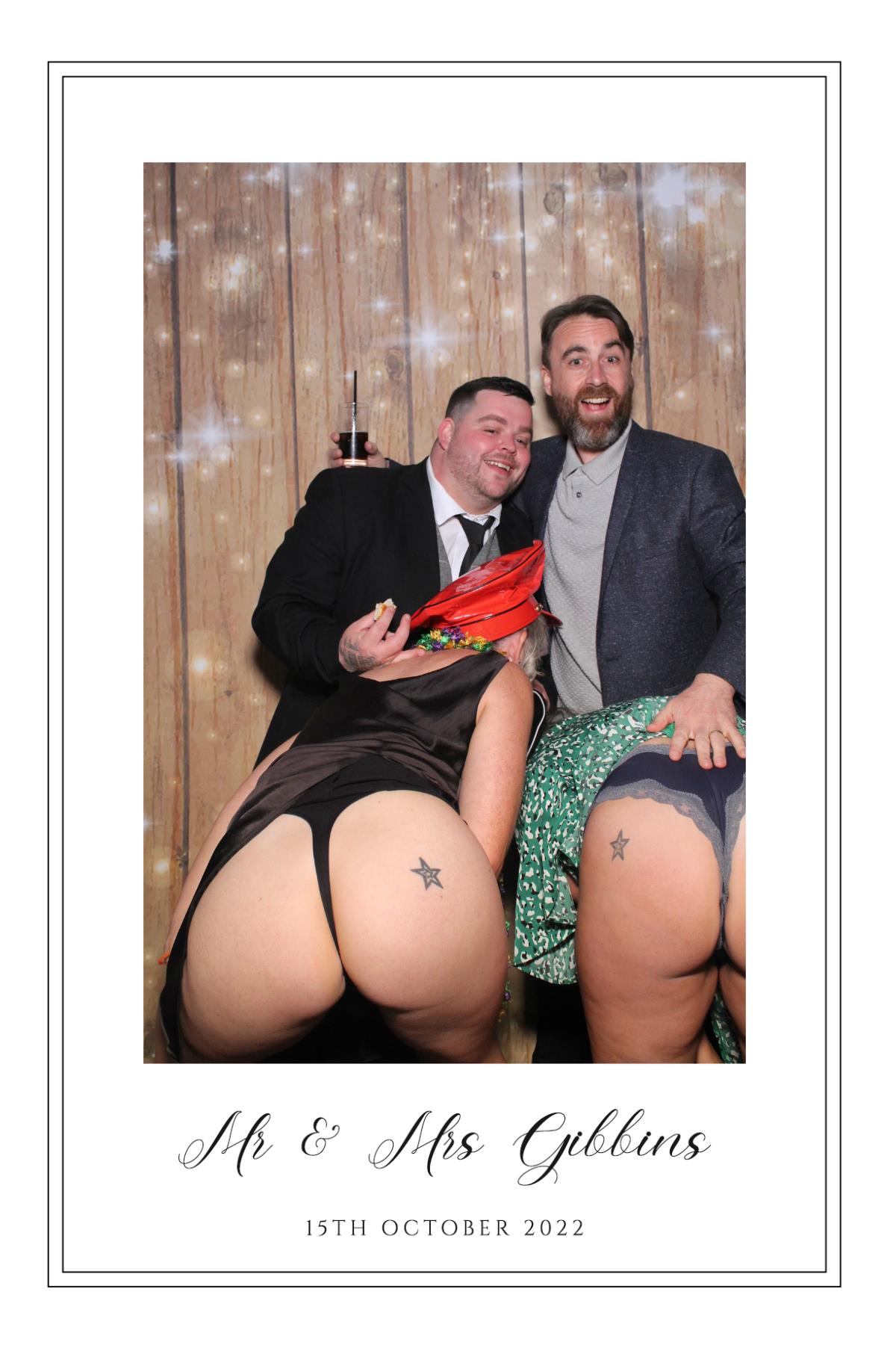 Mr & Mrs Gibbins  | View more photos from the event at gallery.magicimages.uk/u/MagicImages/Mr-Mrs-Gibbins