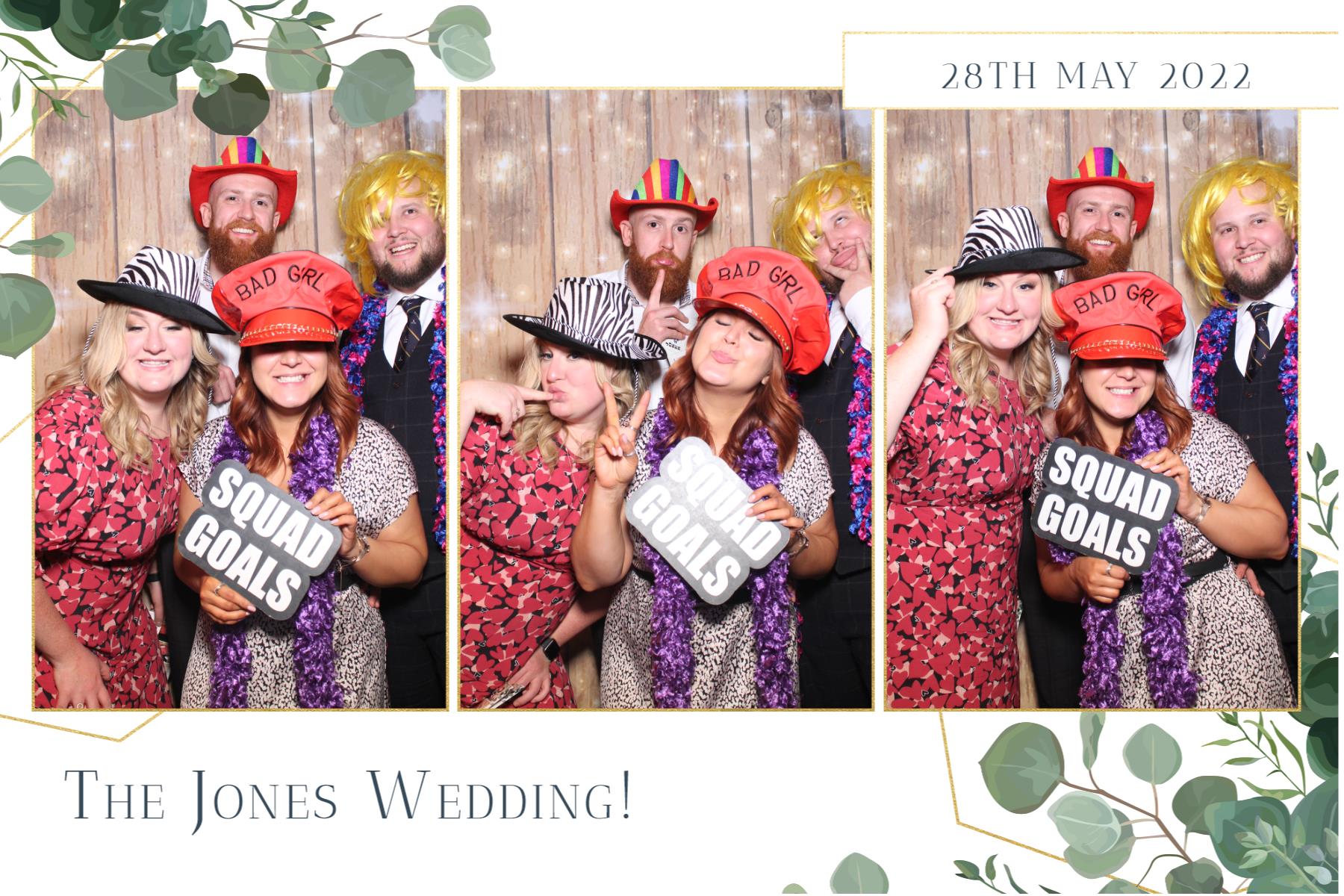 Mr & Mrs Jones  | View more photos from the event at gallery.magicimages.uk/u/MagicImages/Mr-Mrs-Jones