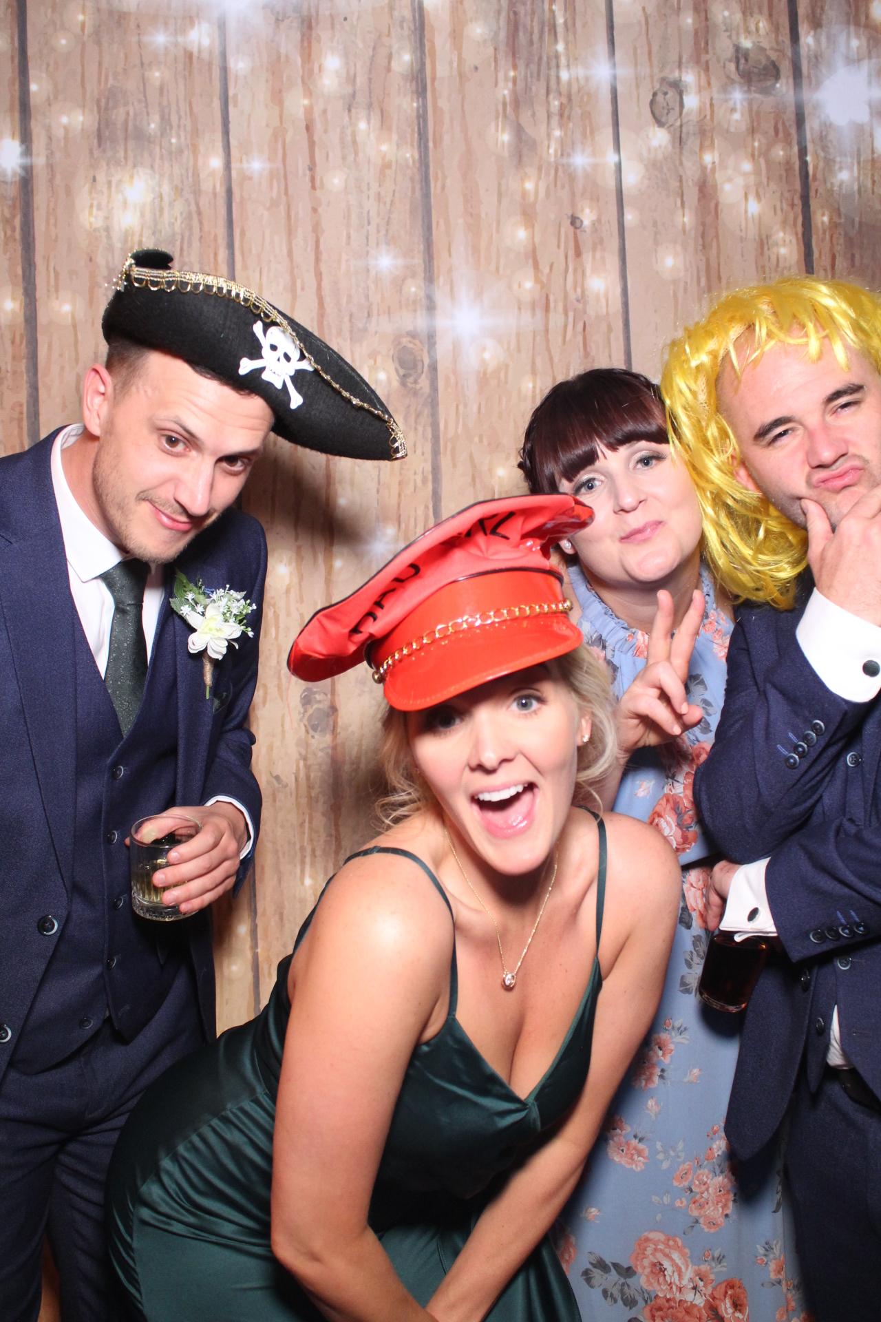 Mr & Mrs Jones  | View more photos from the event at gallery.magicimages.uk/u/MagicImages/Mr-Mrs-Jones