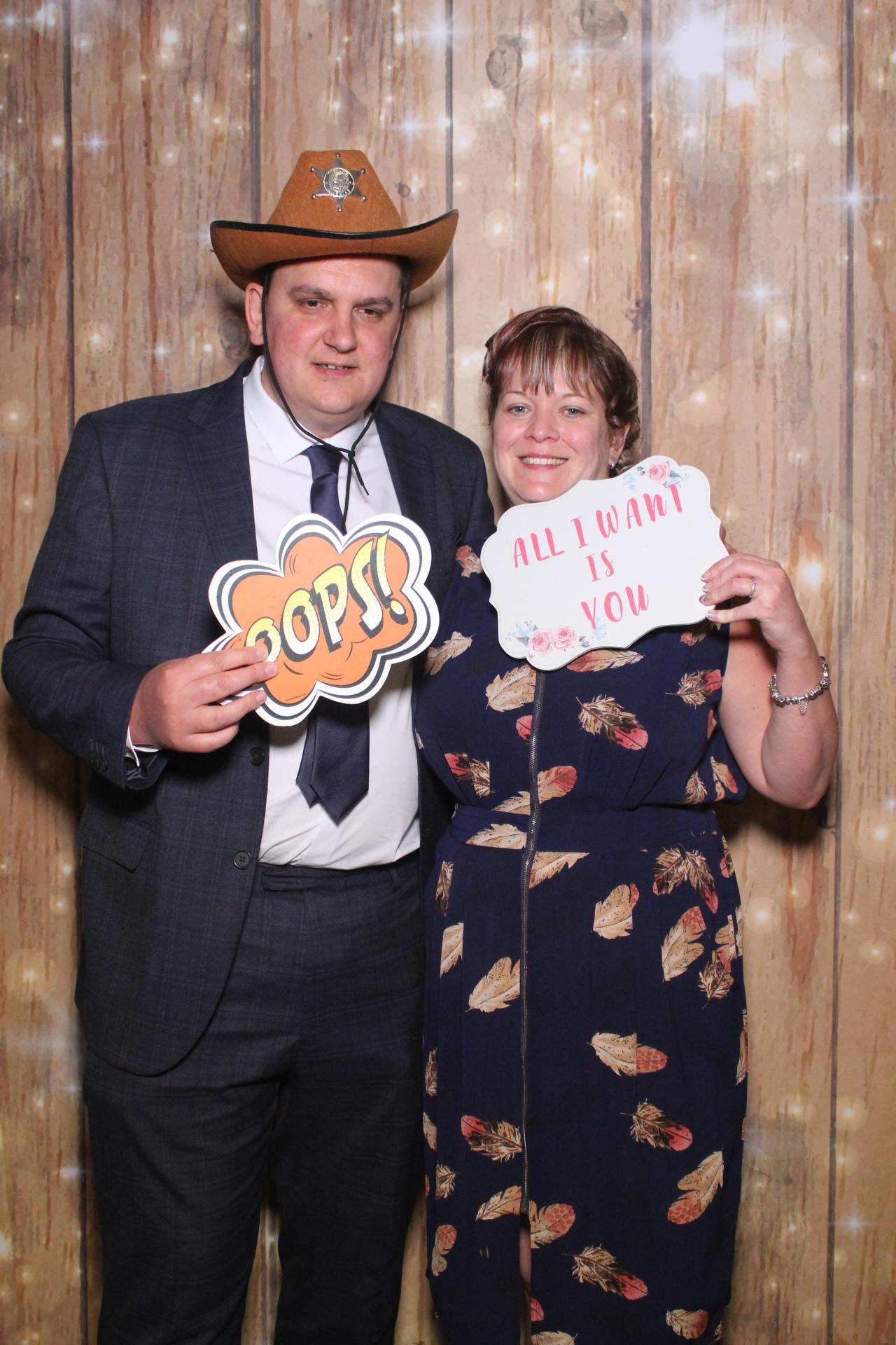Mr & Mrs Kendall  | View more photos from the event at gallery.magicimages.uk/u/MagicImages/Mr-Mrs-Kendall
