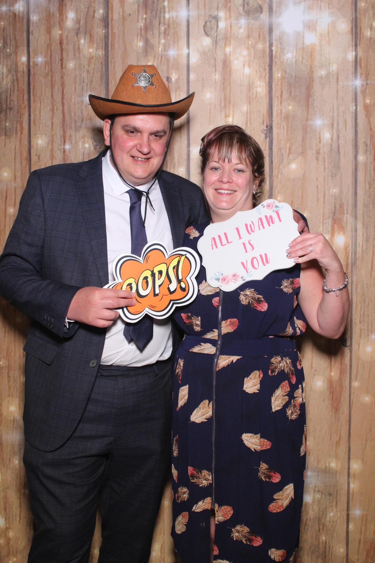 Mr & Mrs Kendall  | View more photos from the event at gallery.magicimages.uk/u/MagicImages/Mr-Mrs-Kendall