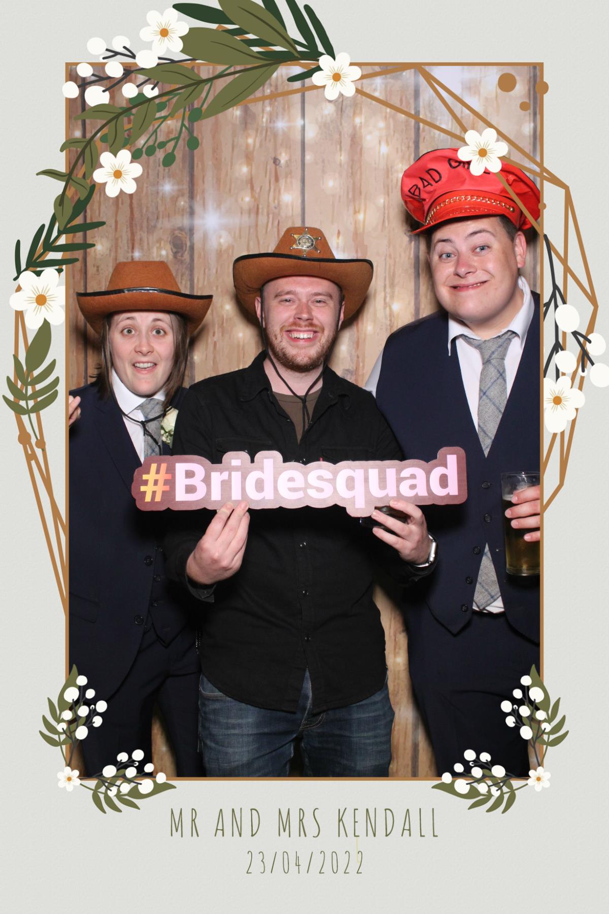 Mr & Mrs Kendall  | View more photos from the event at gallery.magicimages.uk/u/MagicImages/Mr-Mrs-Kendall