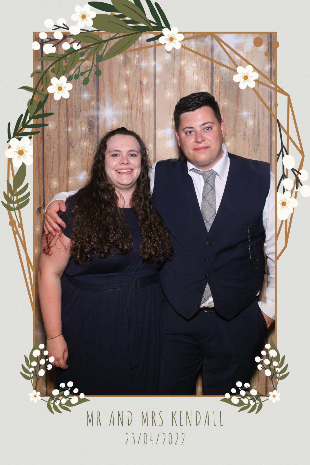 Mr & Mrs Kendall  | View more photos from the event at gallery.magicimages.uk/u/MagicImages/Mr-Mrs-Kendall