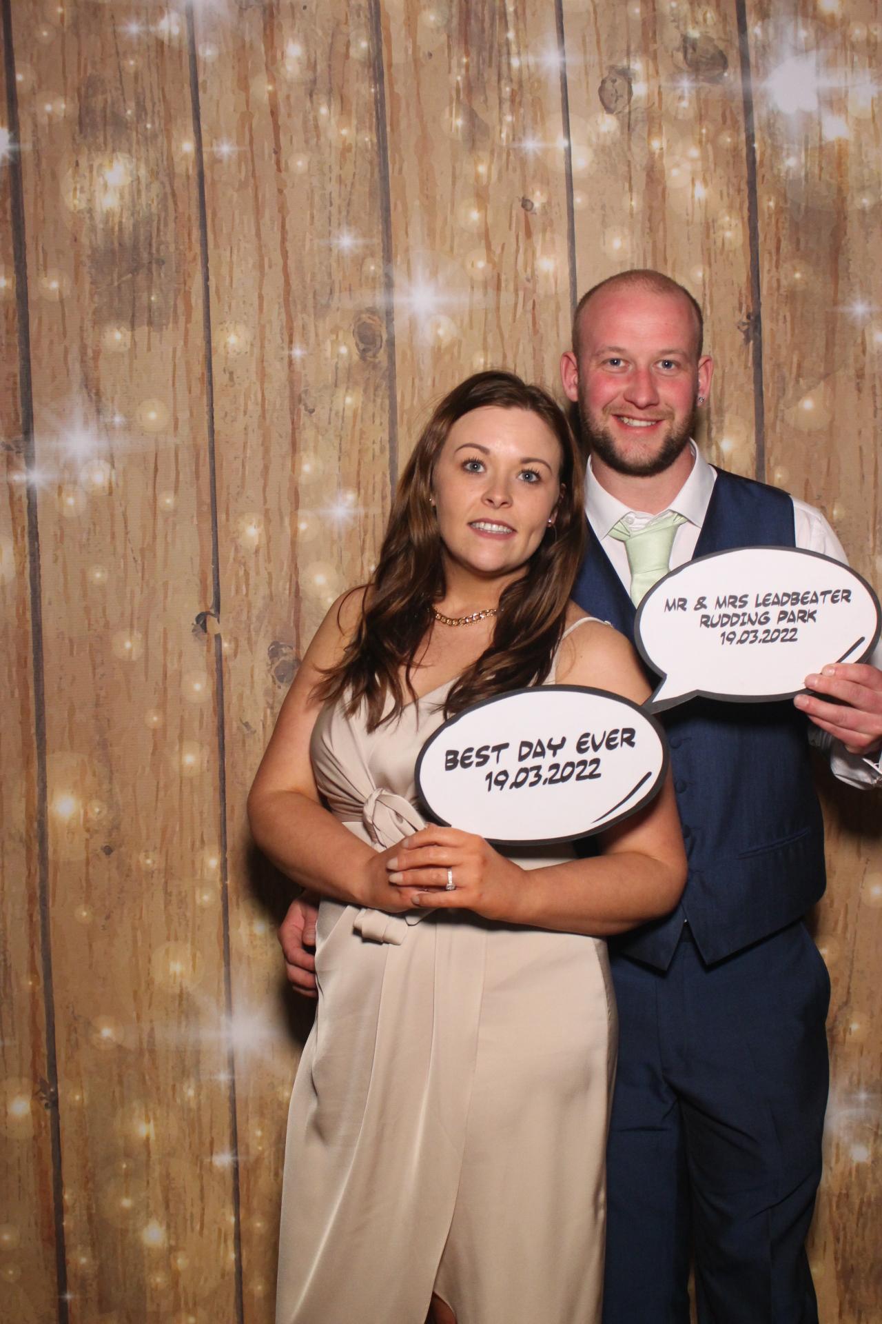 Mr & Mrs Leadbeater  | View more photos from the event at gallery.magicimages.uk/u/MagicImages/Mr-Mrs-Leadbeater