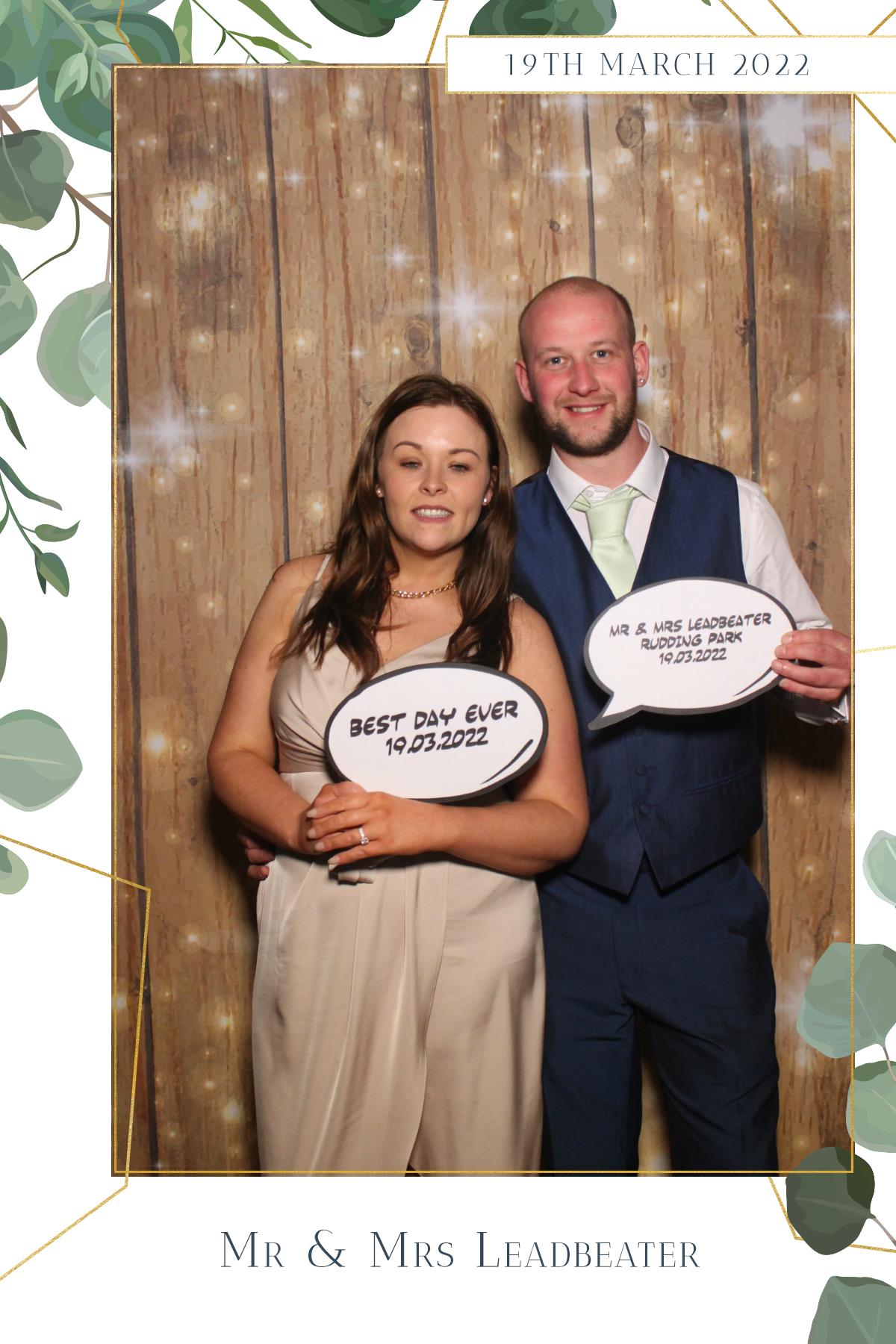 Mr & Mrs Leadbeater  | View more photos from the event at gallery.magicimages.uk/u/MagicImages/Mr-Mrs-Leadbeater