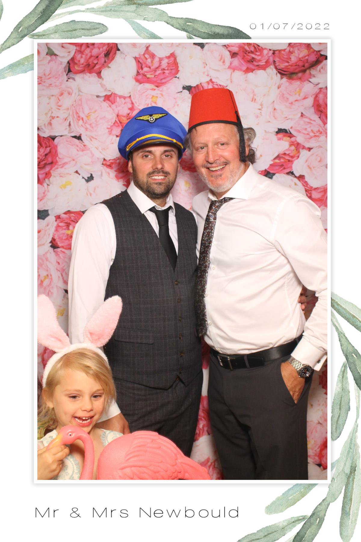 Mr & Mrs Newbould  | View more photos from the event at gallery.magicimages.uk/u/MagicImages/Mr-Mrs-Newbould