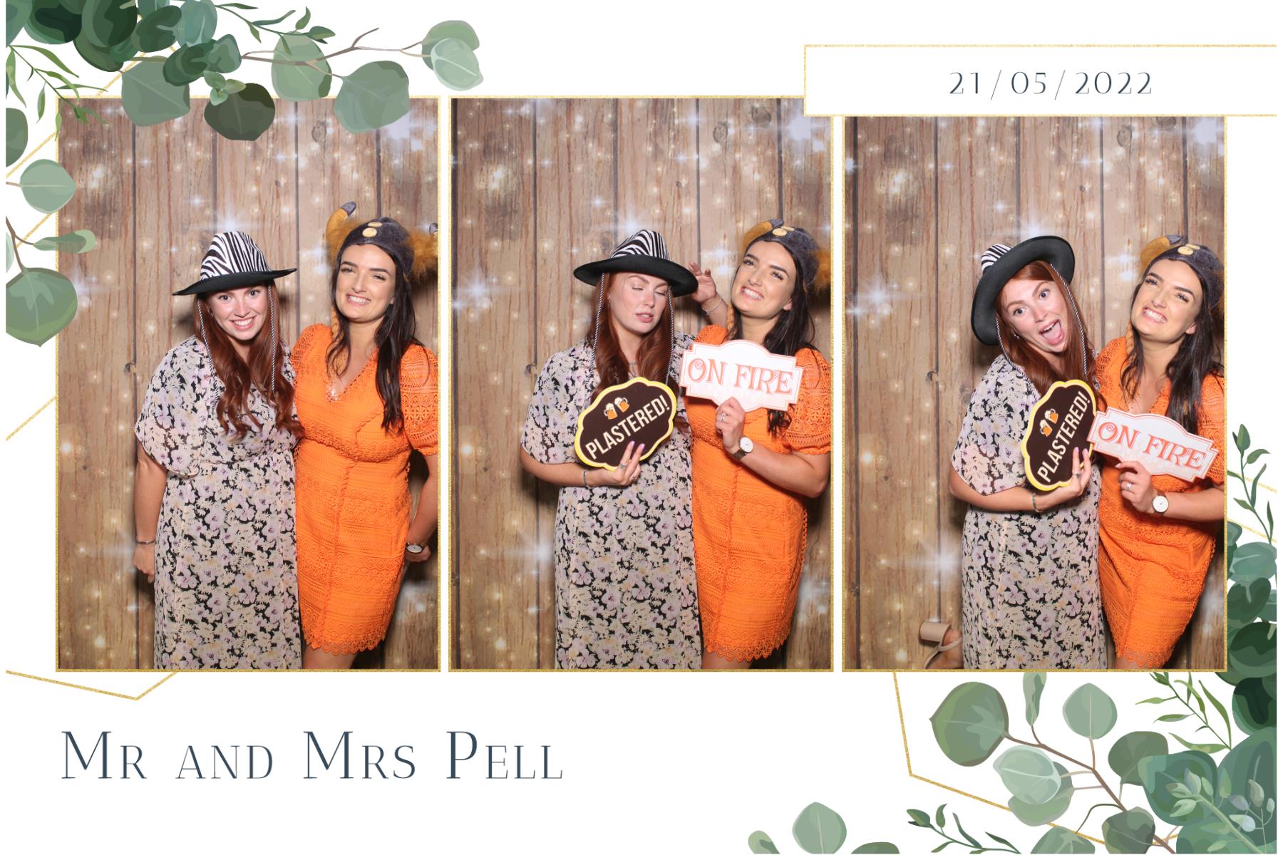 Mr & Mrs Pell  | View more photos from the event at gallery.magicimages.uk/u/MagicImages/Mr-Mrs-Pell