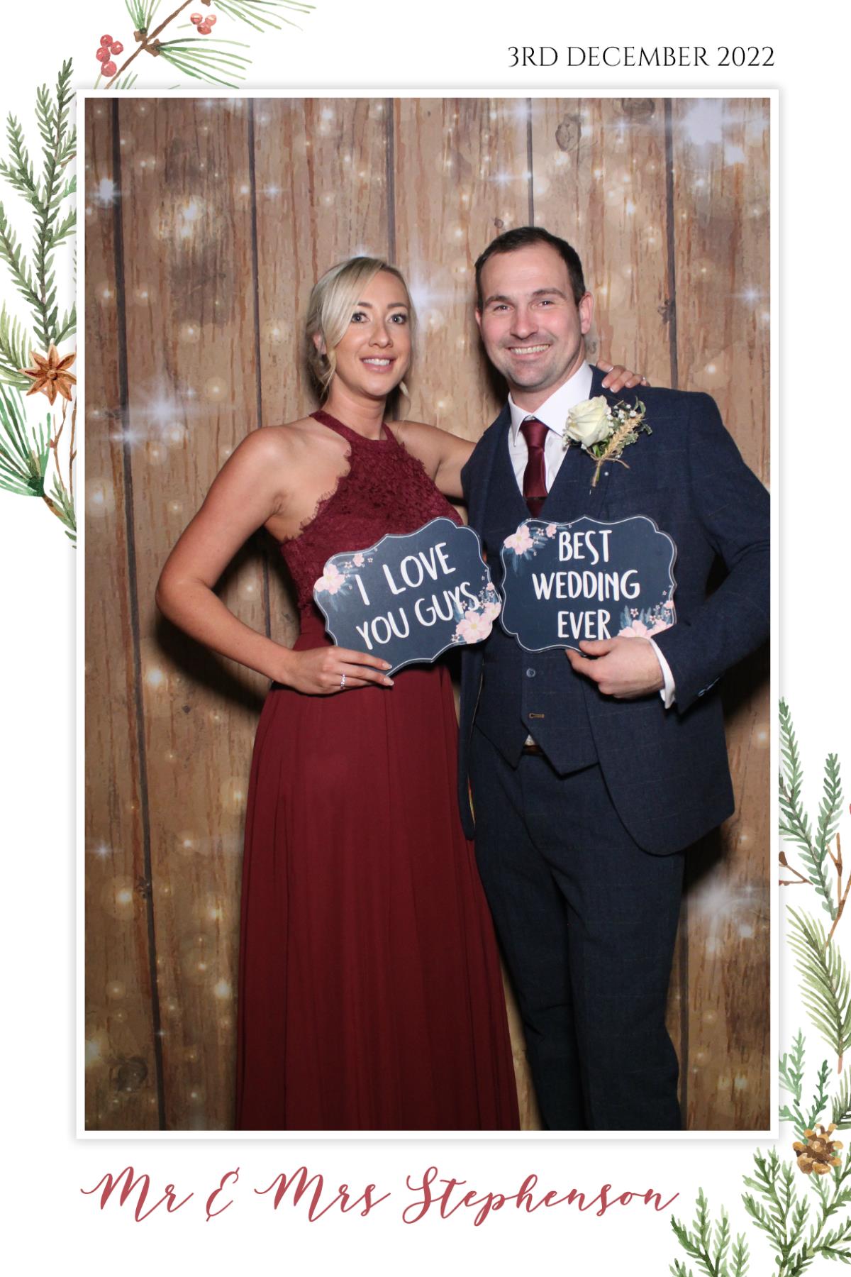 Mr & Mrs Stephenson | View more photos from the event at gallery.magicimages.uk/u/MagicImages/Mr-Mrs-Stephenson