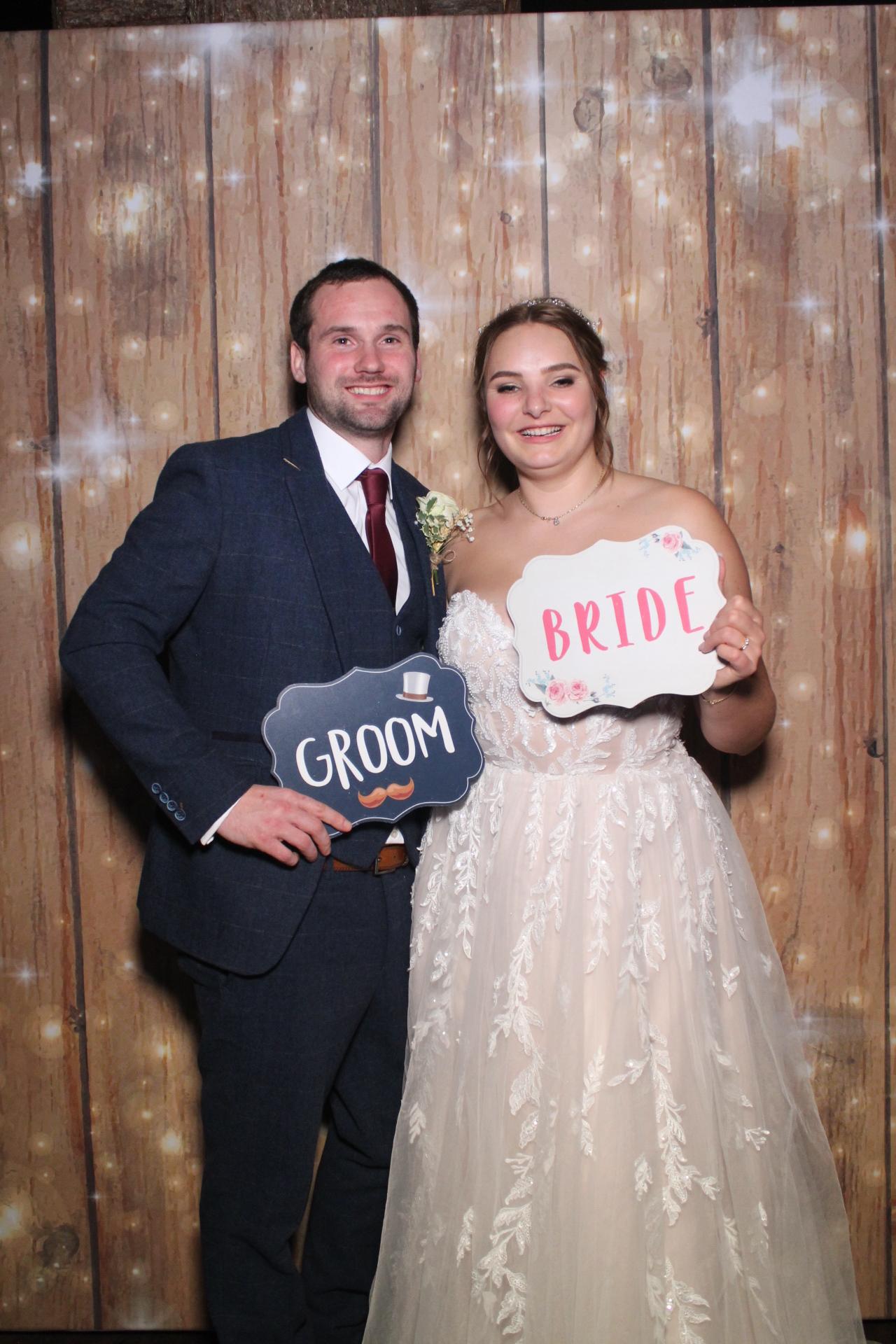 Mr & Mrs Stephenson | View more photos from the event at gallery.magicimages.uk/u/MagicImages/Mr-Mrs-Stephenson