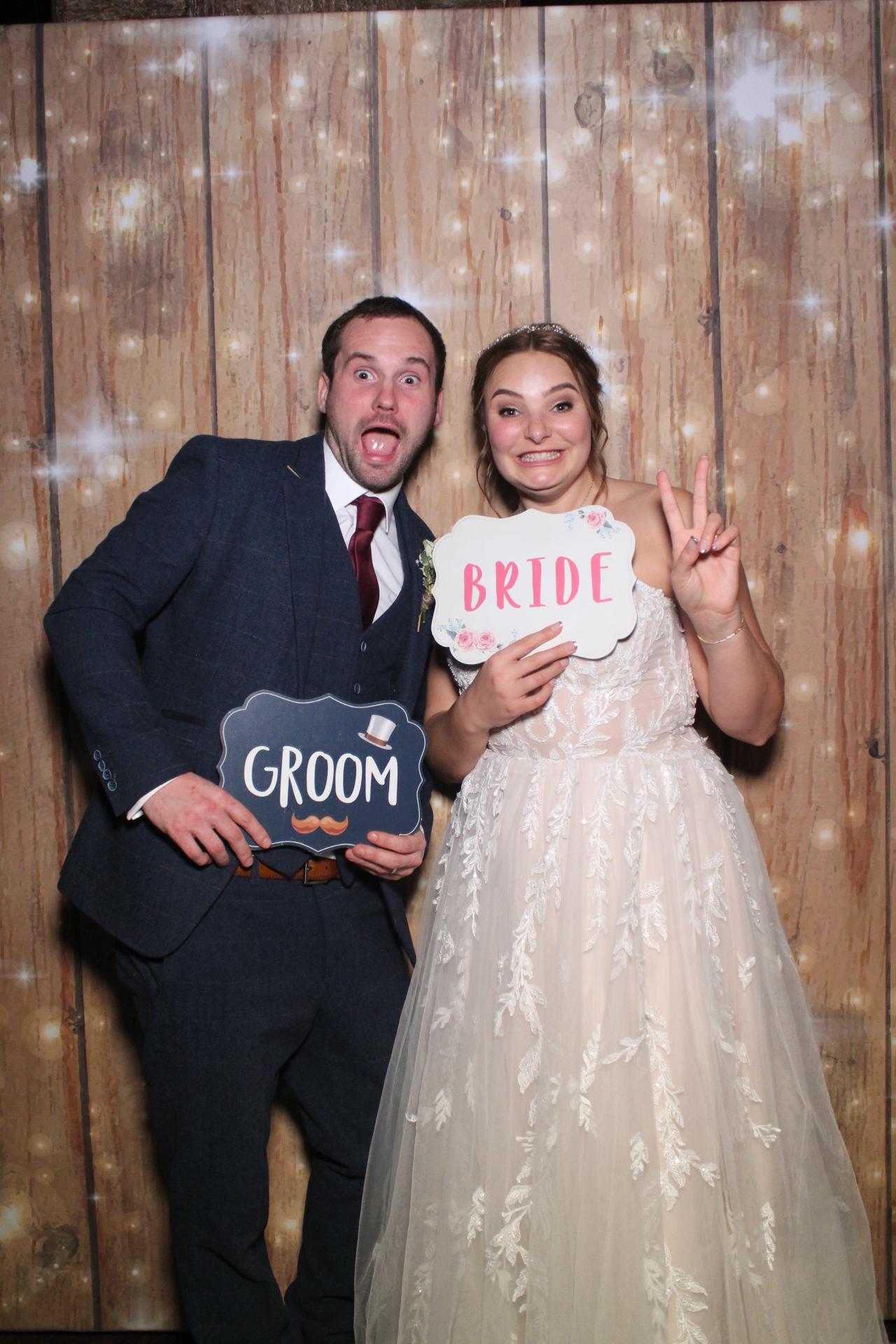 Mr & Mrs Stephenson | View more photos from the event at gallery.magicimages.uk/u/MagicImages/Mr-Mrs-Stephenson