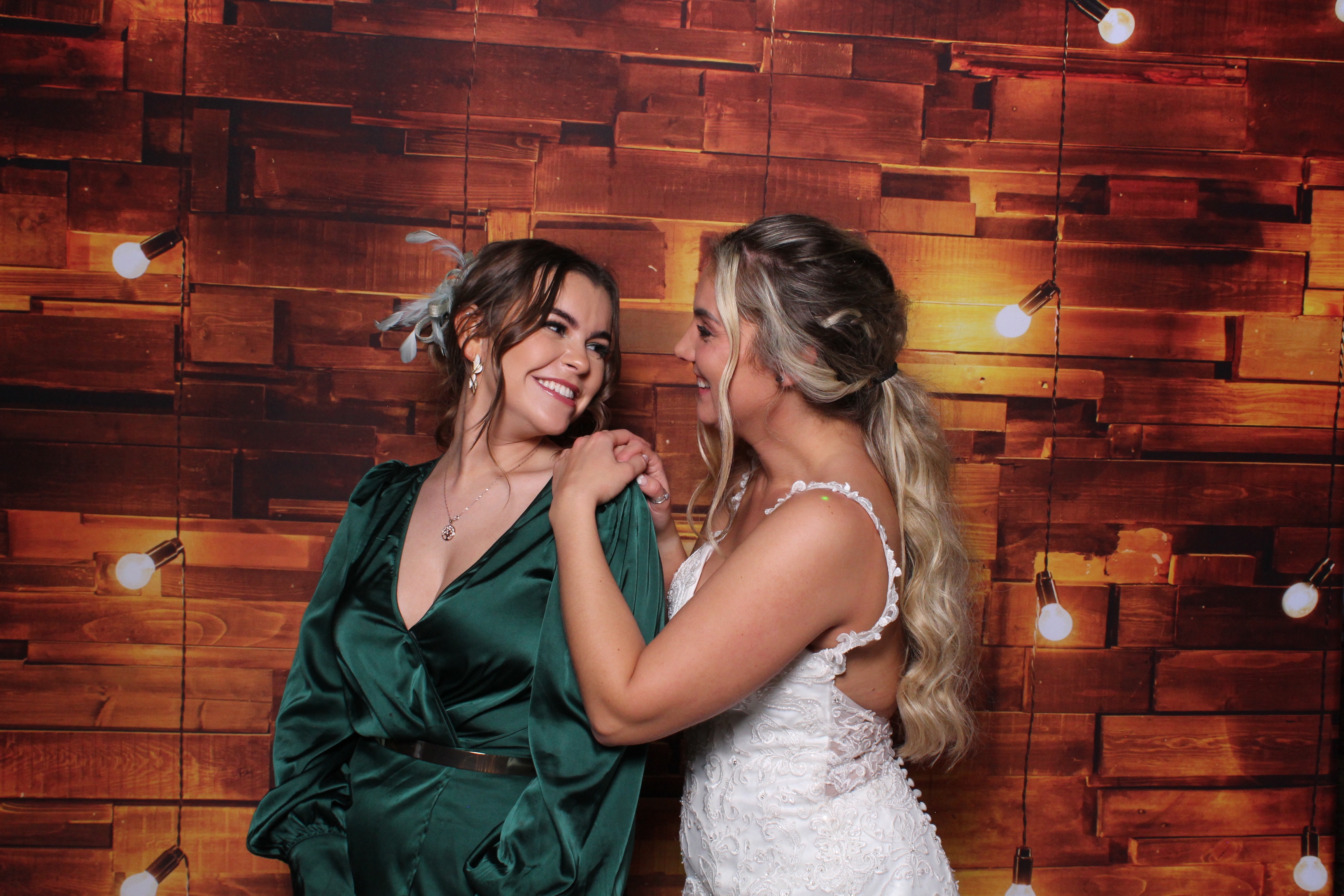 Mr & Mrs Wheeldon  | View more photos from the event at gallery.magicimages.uk/u/MagicImages/Mr-Mrs-Wheeldon