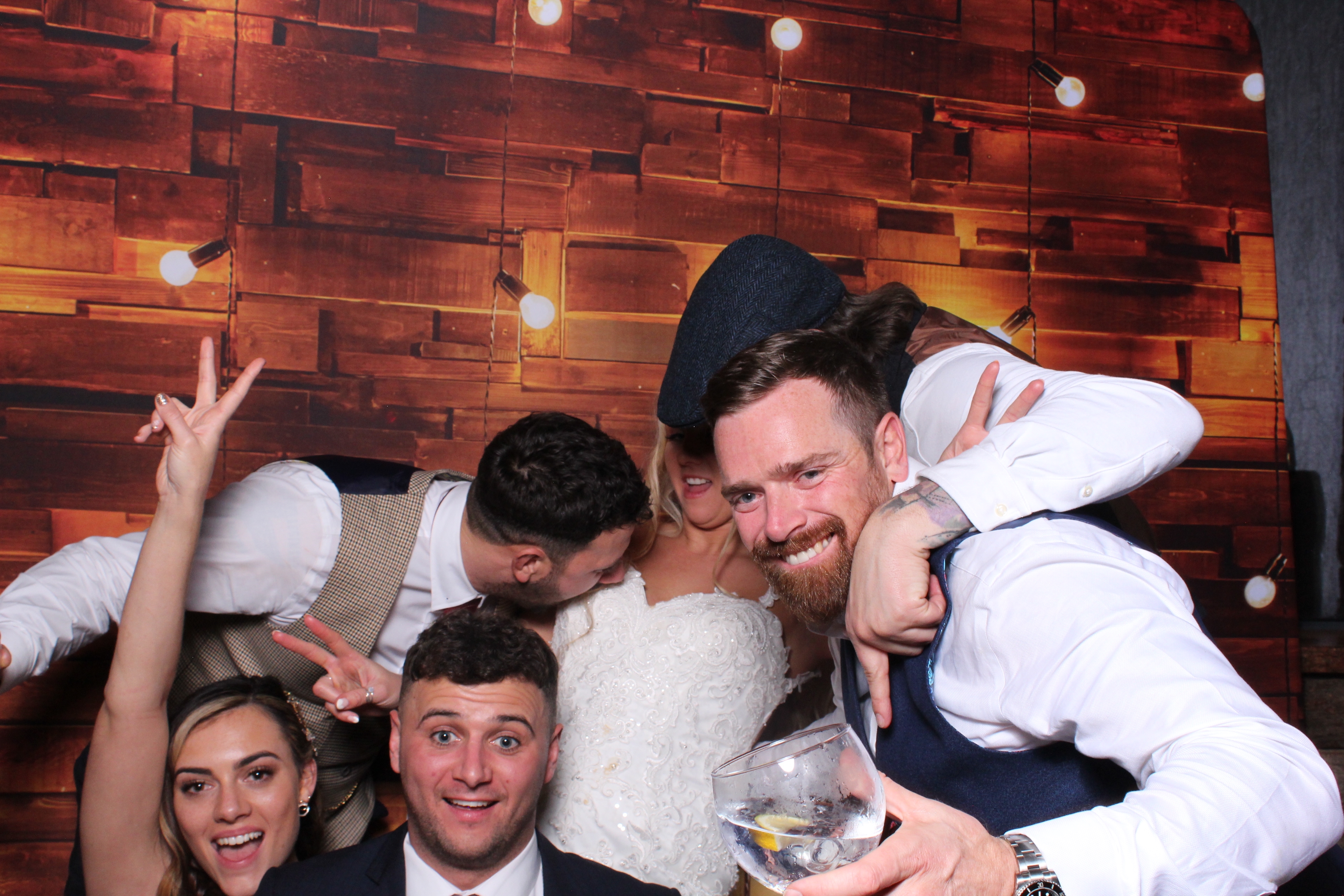 Mr & Mrs Wheeldon  | View more photos from the event at gallery.magicimages.uk/u/MagicImages/Mr-Mrs-Wheeldon