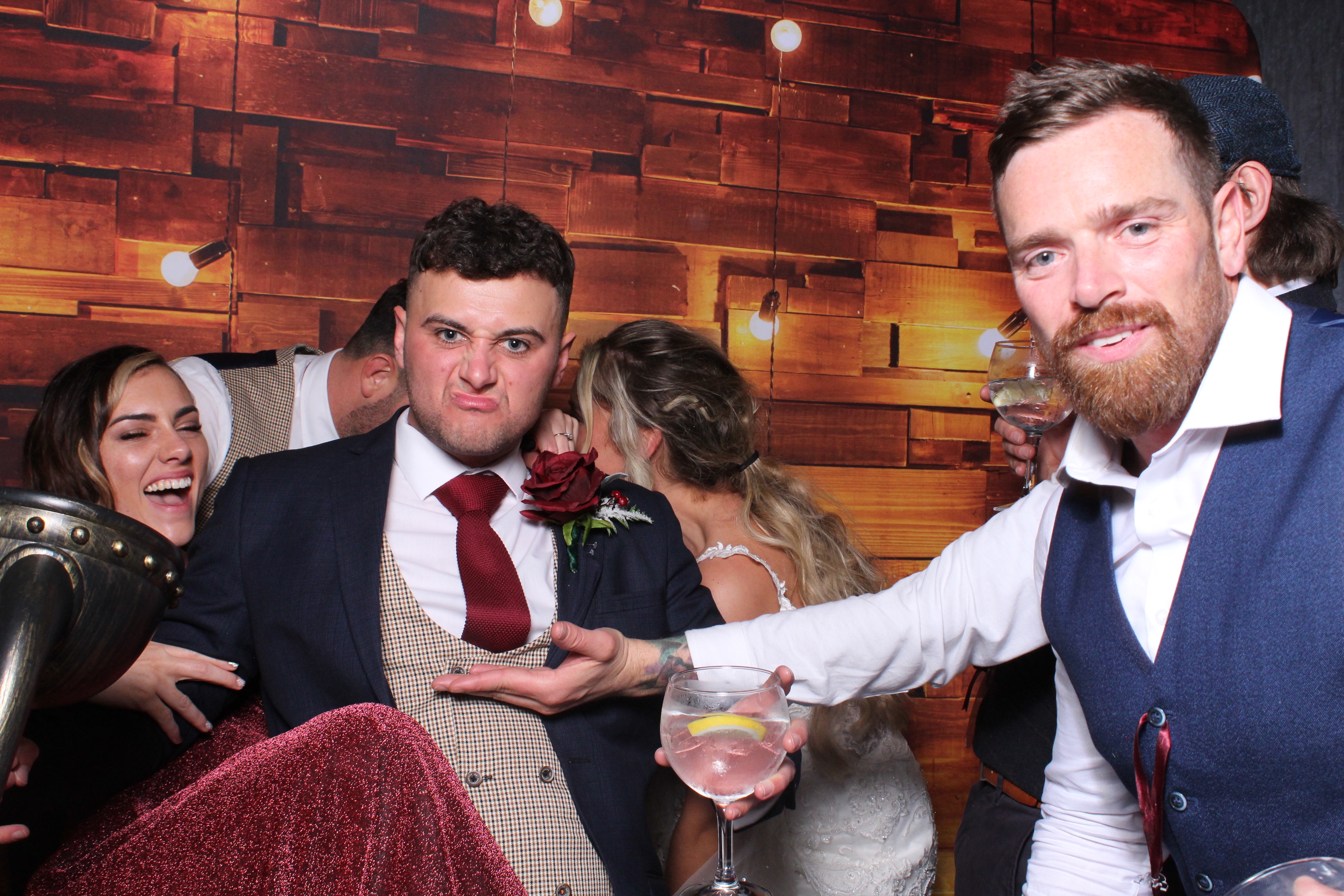 Mr & Mrs Wheeldon  | View more photos from the event at gallery.magicimages.uk/u/MagicImages/Mr-Mrs-Wheeldon