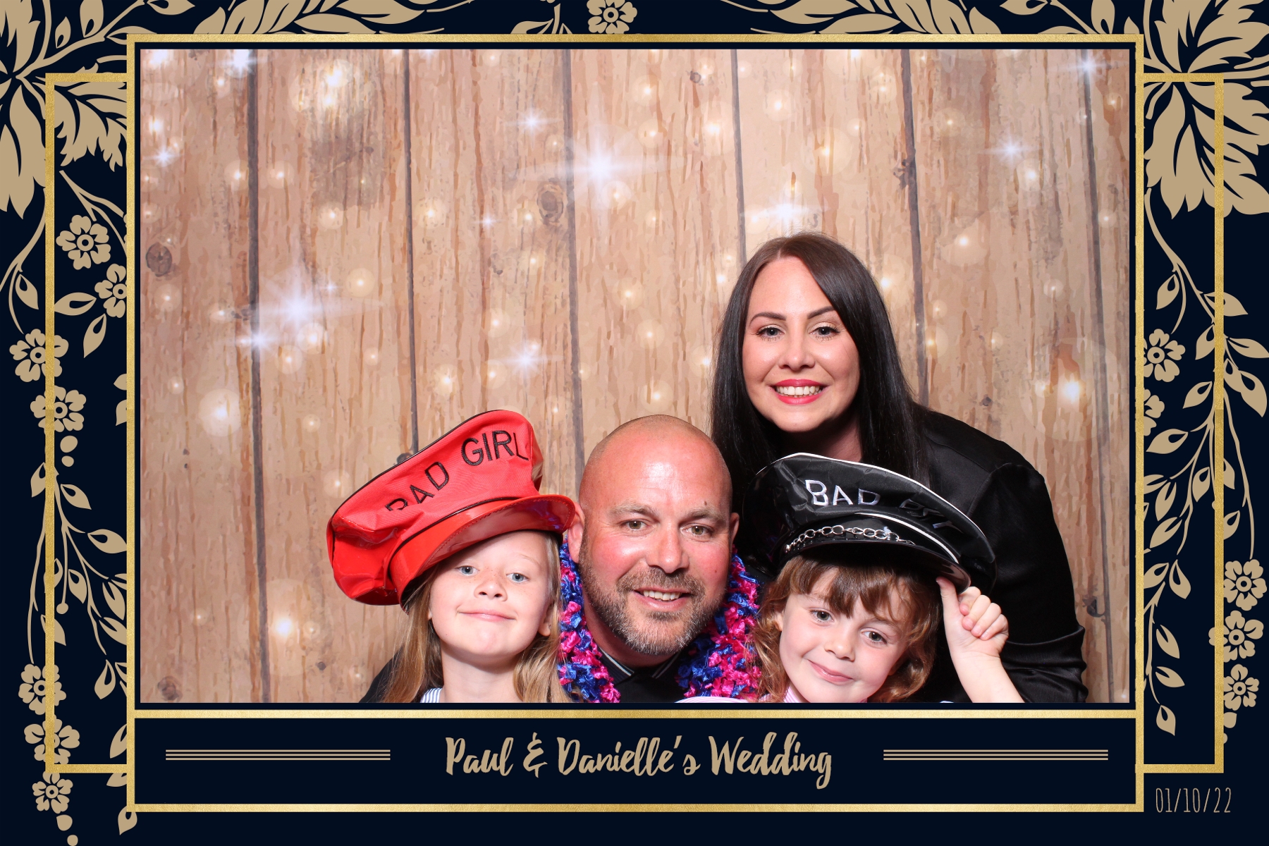 Paul & Danielle  | View more photos from the event at gallery.magicimages.uk/u/MagicImages/Paul-Danielle