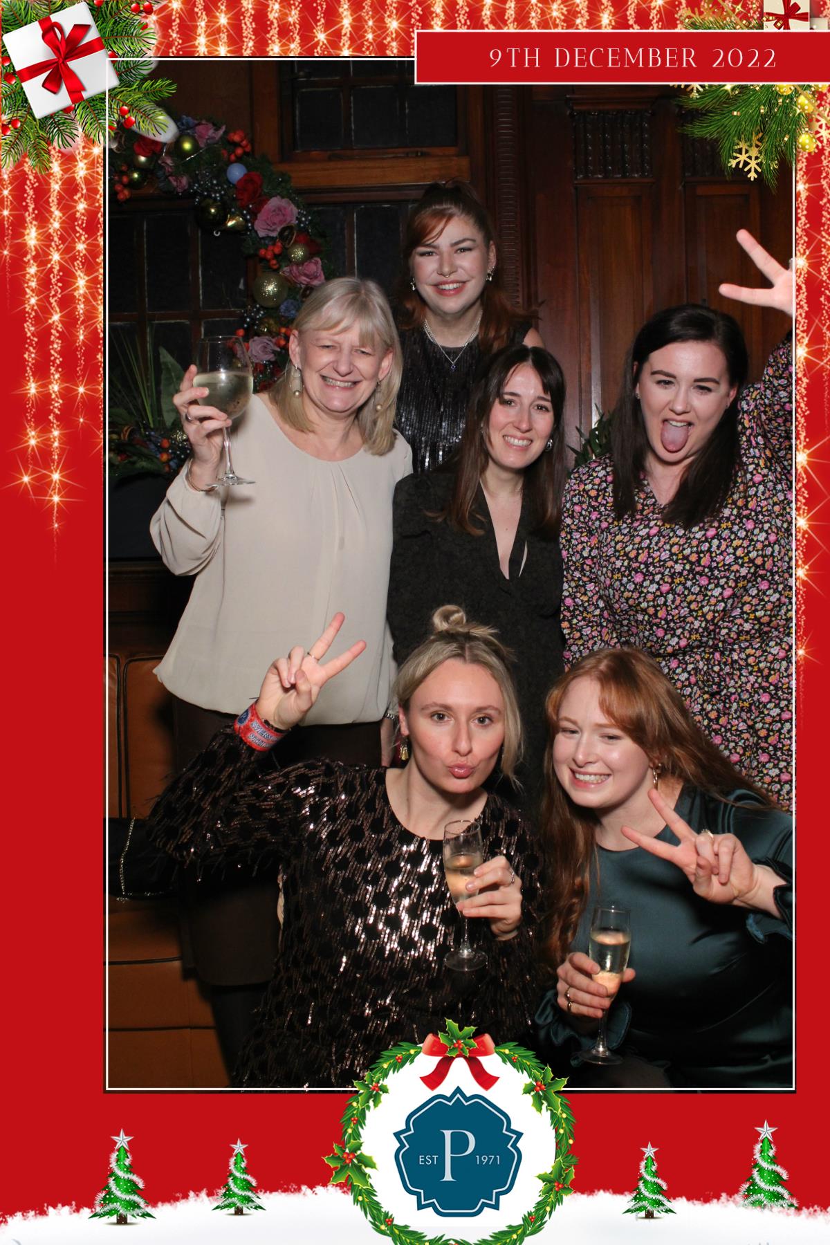 Pavers Christmas Party  | View more photos from the event at gallery.magicimages.uk/u/MagicImages/Pavers-Christmas-Party