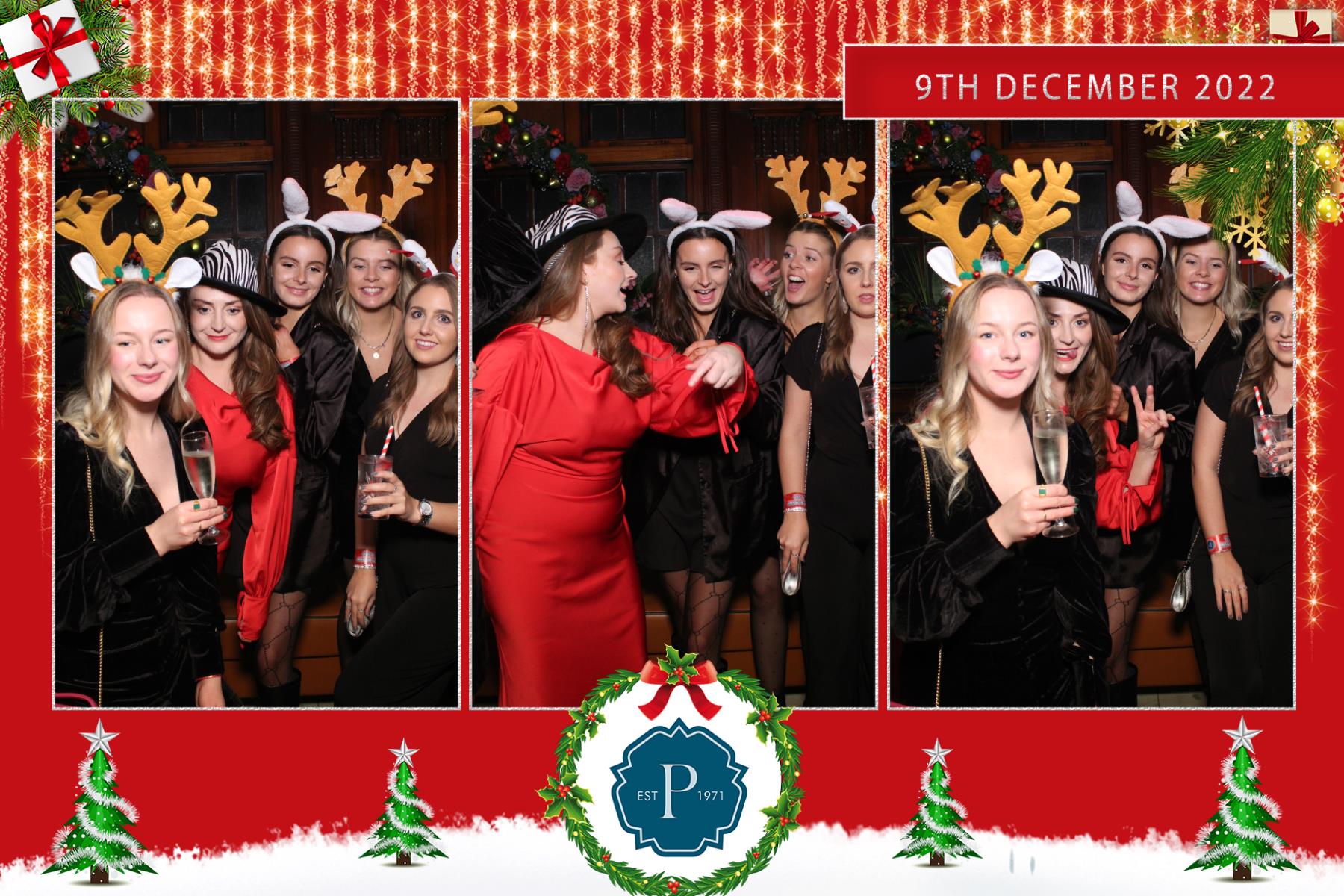 Pavers Christmas Party  | View more photos from the event at gallery.magicimages.uk/u/MagicImages/Pavers-Christmas-Party