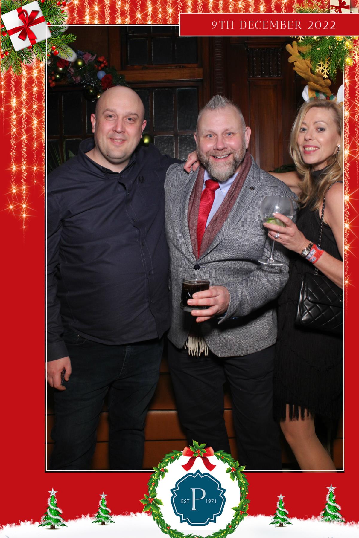 Pavers Christmas Party  | View more photos from the event at gallery.magicimages.uk/u/MagicImages/Pavers-Christmas-Party