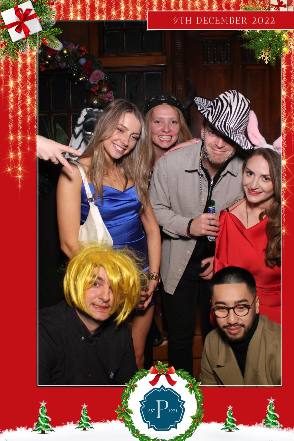 Pavers Christmas Party  | View more photos from the event at gallery.magicimages.uk/u/MagicImages/Pavers-Christmas-Party