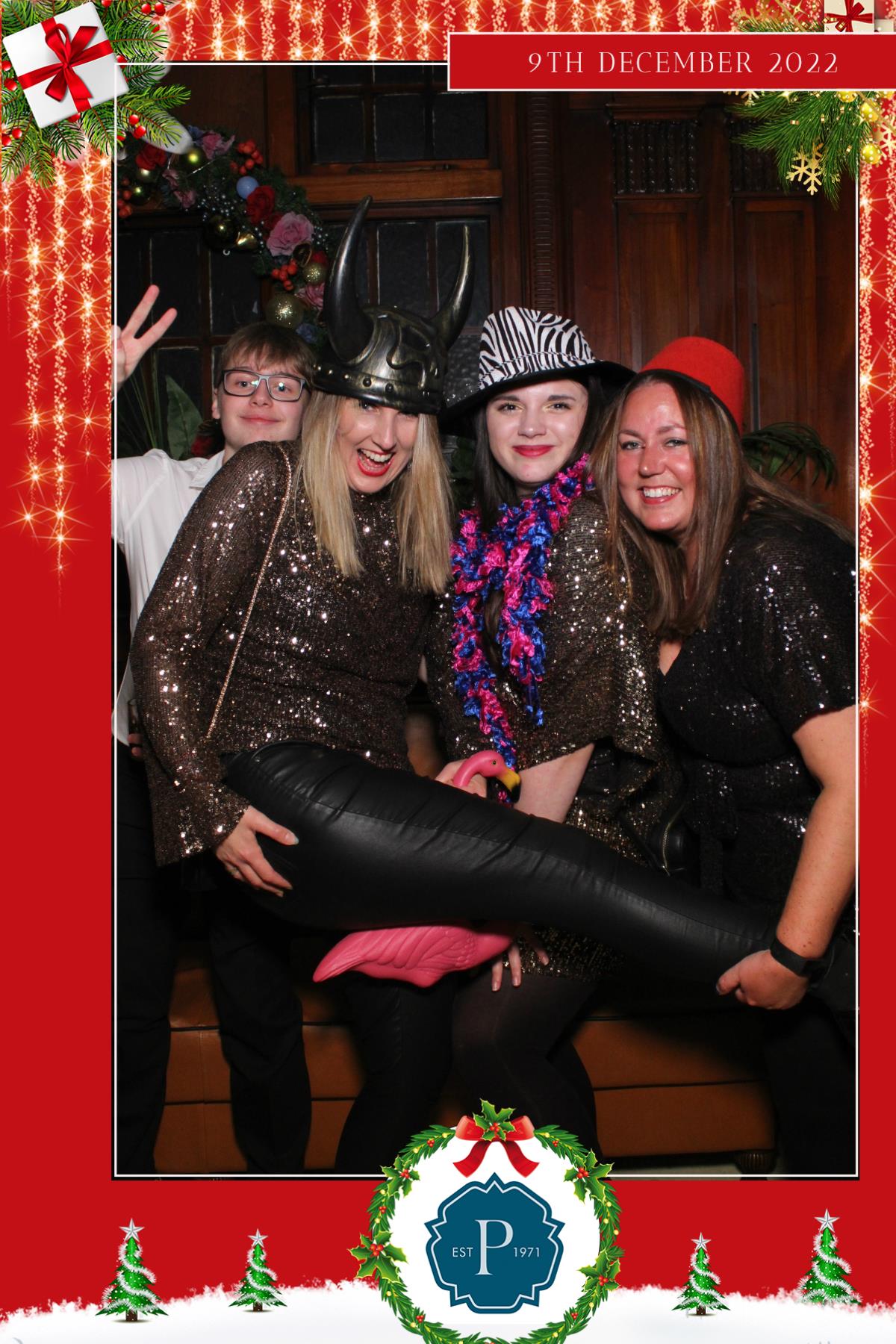 Pavers Christmas Party  | View more photos from the event at gallery.magicimages.uk/u/MagicImages/Pavers-Christmas-Party