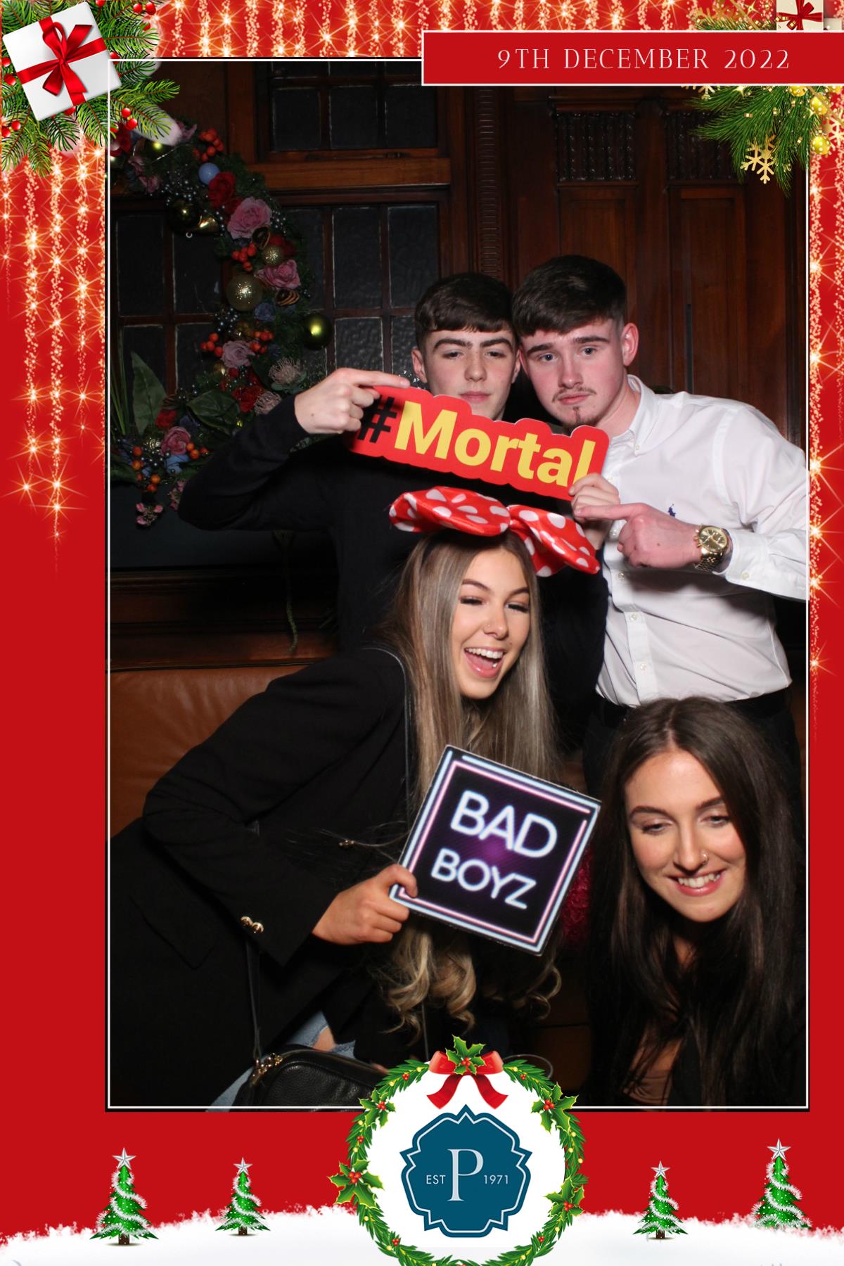 Pavers Christmas Party  | View more photos from the event at gallery.magicimages.uk/u/MagicImages/Pavers-Christmas-Party