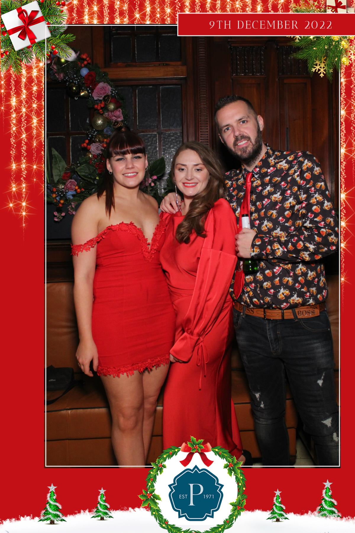 Pavers Christmas Party  | View more photos from the event at gallery.magicimages.uk/u/MagicImages/Pavers-Christmas-Party