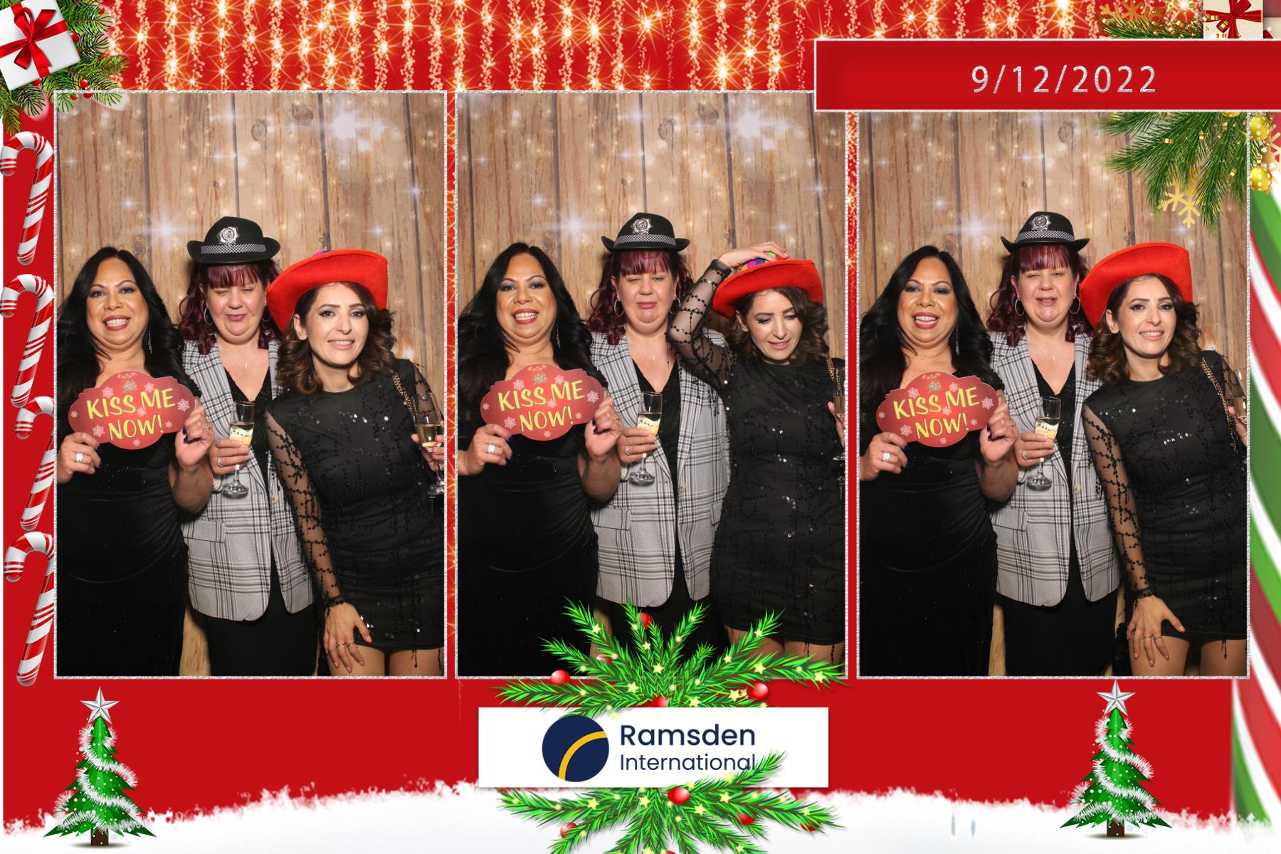 Ramsden's Christmas party  | View more photos from the event at gallery.magicimages.uk/u/MagicImages/Ramsdens-Christmas-party