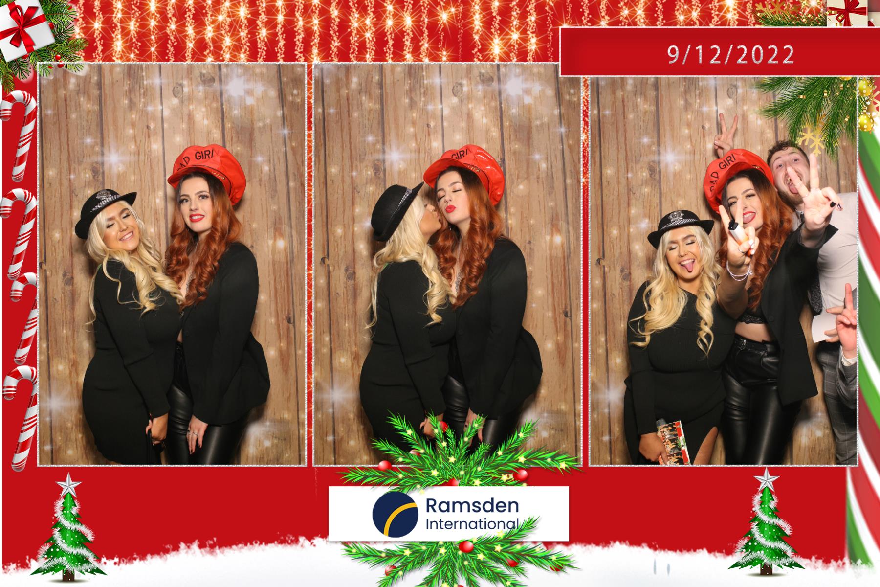 Ramsden's Christmas party  | View more photos from the event at gallery.magicimages.uk/u/MagicImages/Ramsdens-Christmas-party