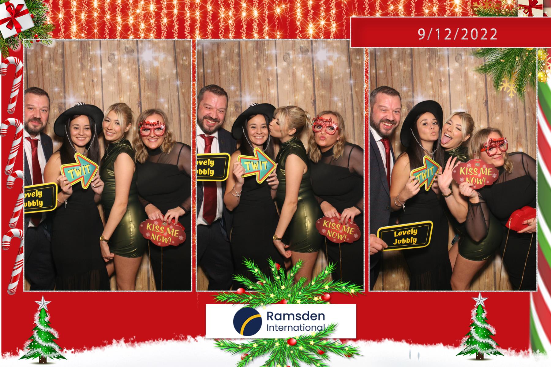 Ramsden's Christmas party  | View more photos from the event at gallery.magicimages.uk/u/MagicImages/Ramsdens-Christmas-party