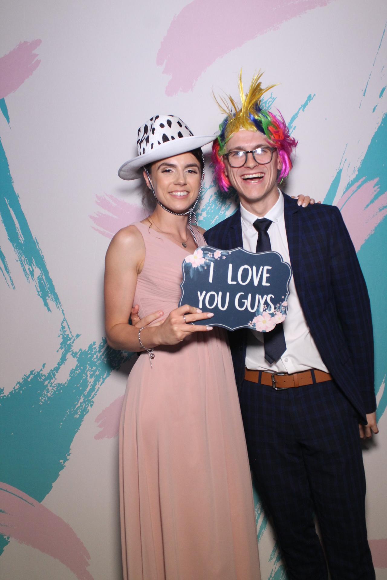 Rebekah & Dean | View more photos from the event at gallery.magicimages.uk/u/MagicImages/Rebekah-Dean