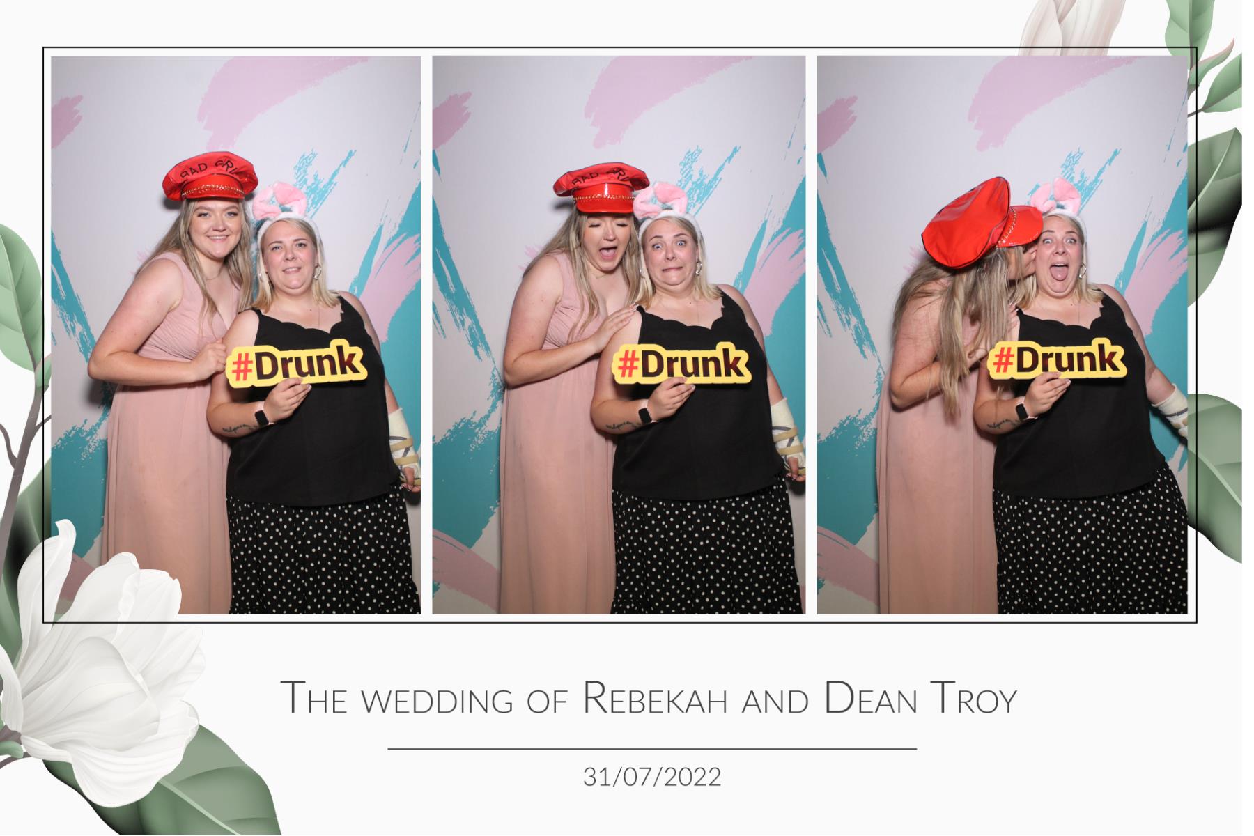 Rebekah & Dean | View more photos from the event at gallery.magicimages.uk/u/MagicImages/Rebekah-Dean