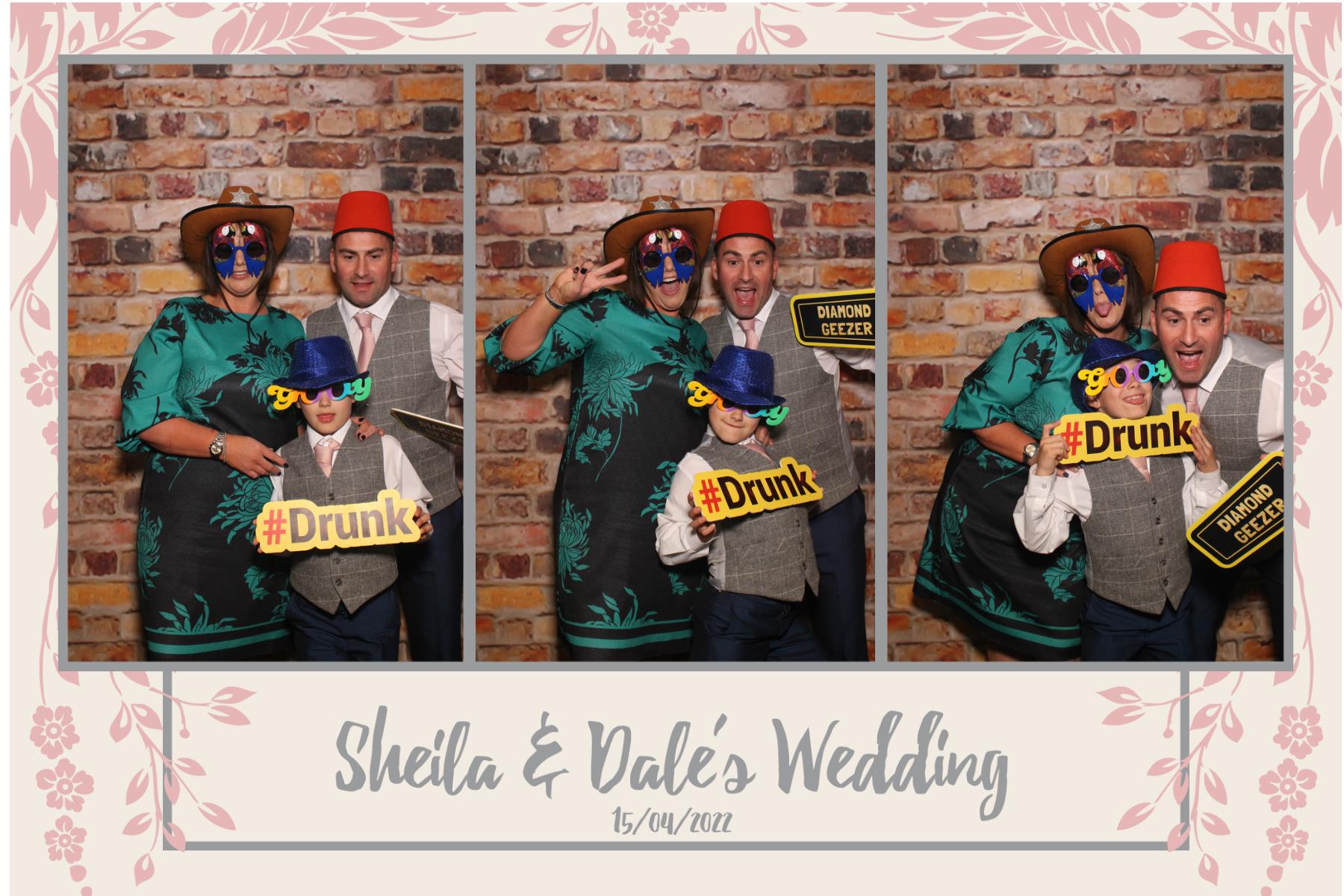 Sheila & Dale   | View more photos from the event at gallery.magicimages.uk/u/MagicImages/Sheila-Dale