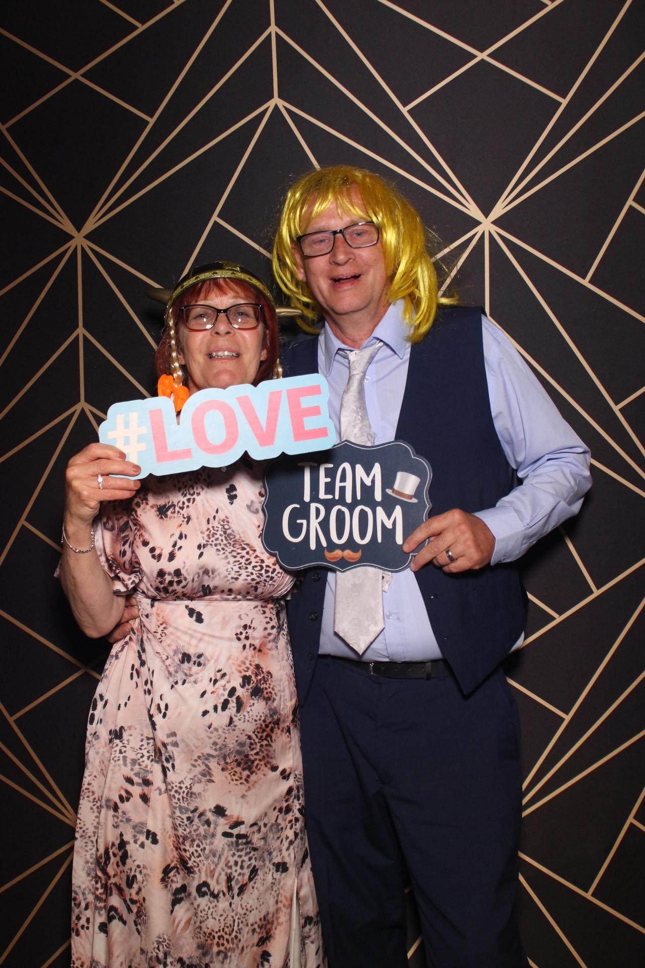 The Hannan's | View more photos from the event at gallery.magicimages.uk/u/MagicImages/The-Hannans