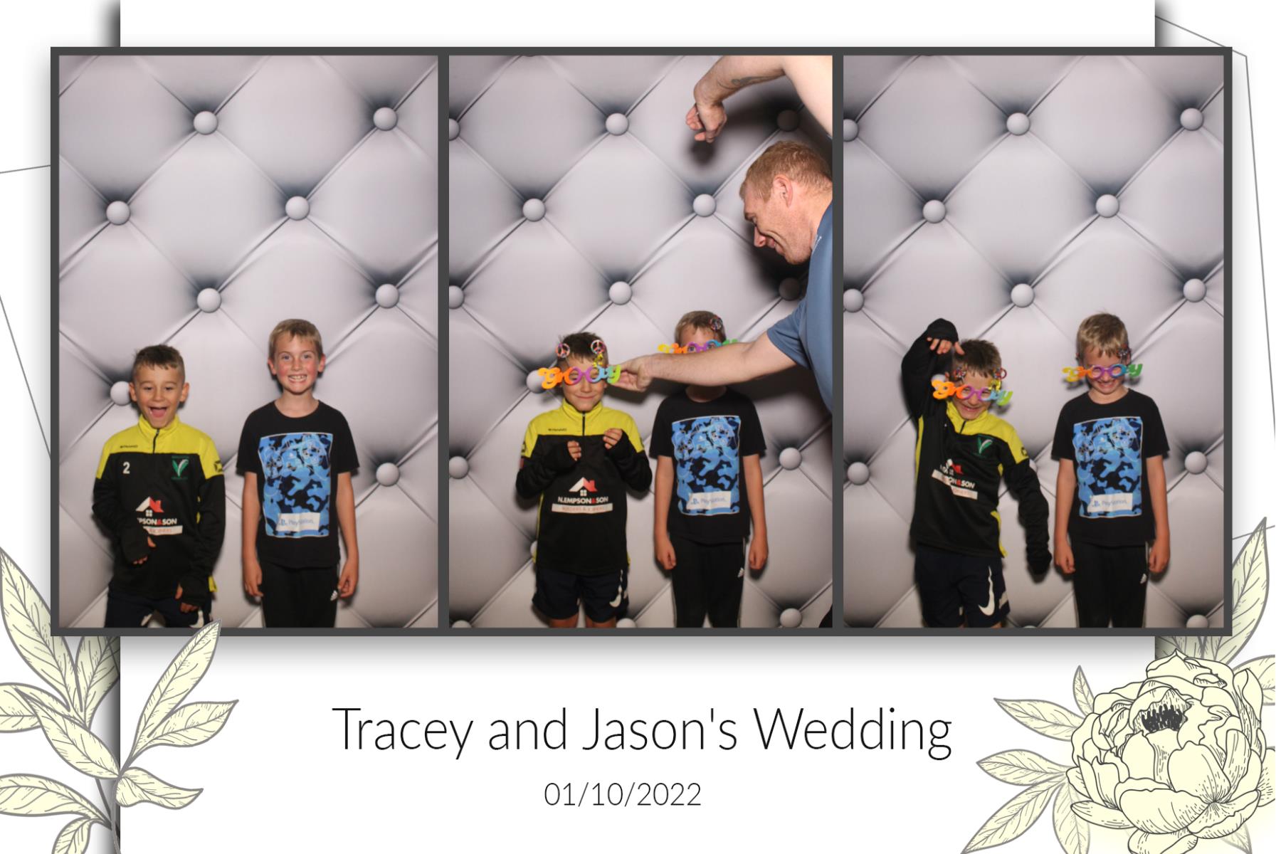 Tracey & Jason  | View more photos from the event at gallery.magicimages.uk/u/MagicImages/Tracey-Jason