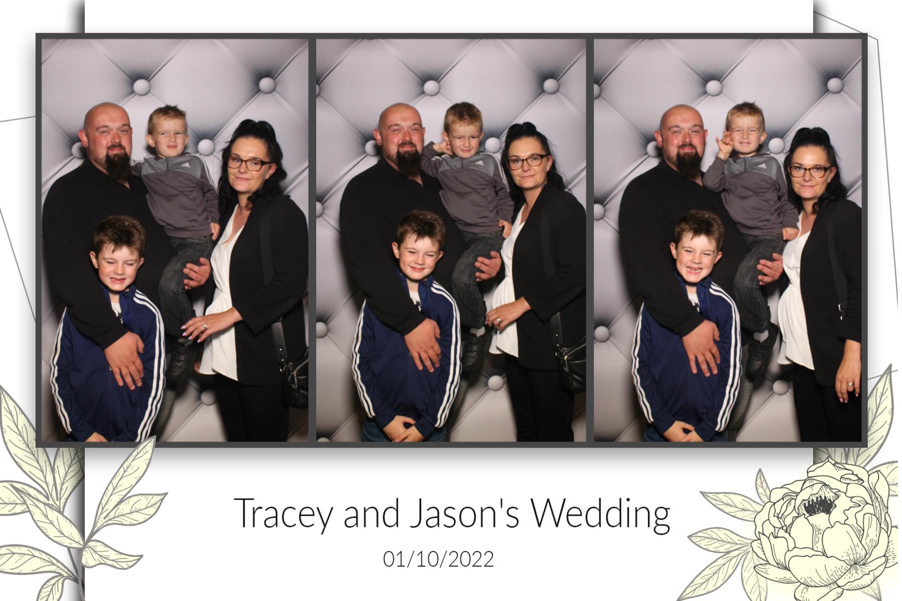 Tracey & Jason  | View more photos from the event at gallery.magicimages.uk/u/MagicImages/Tracey-Jason