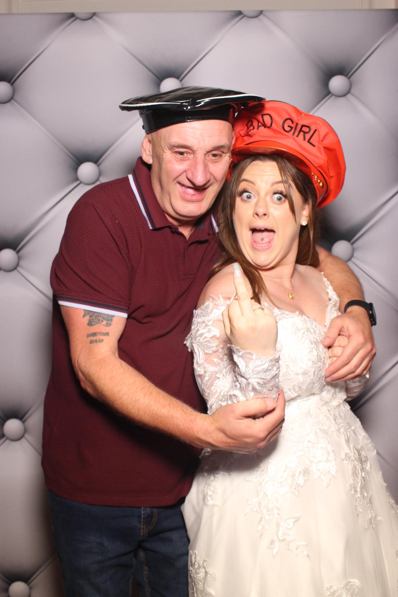 Tracey & Jason  | View more photos from the event at gallery.magicimages.uk/u/MagicImages/Tracey-Jason