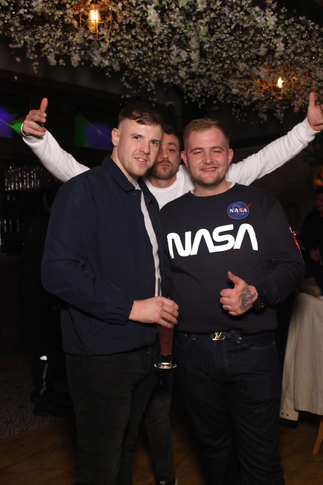 Zak's welcome home party  | View more photos from the event at gallery.magicimages.uk/u/MagicImages/Zaks-welcome-home-party