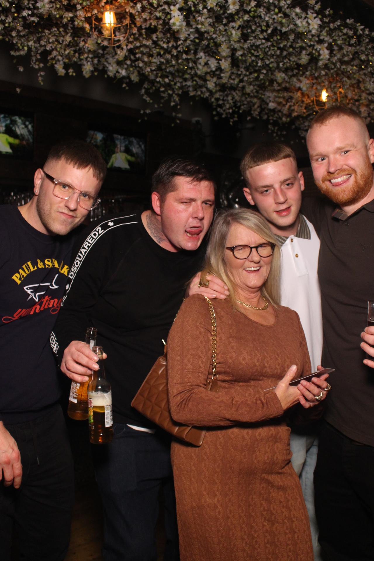 Zak's welcome home party  | View more photos from the event at gallery.magicimages.uk/u/MagicImages/Zaks-welcome-home-party