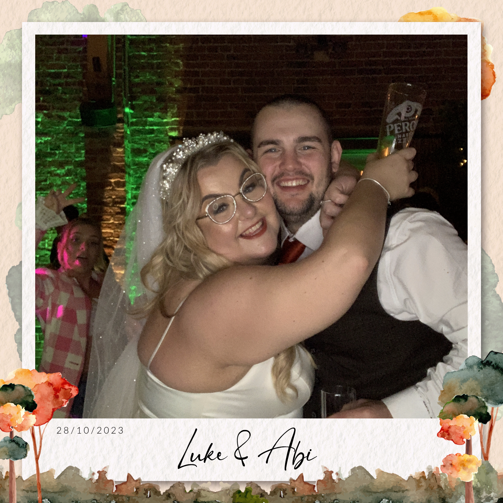 Abi & Luke  | View more photos from the event at gallery.magicimages.uk/u/MagicImages/Abi-Luke