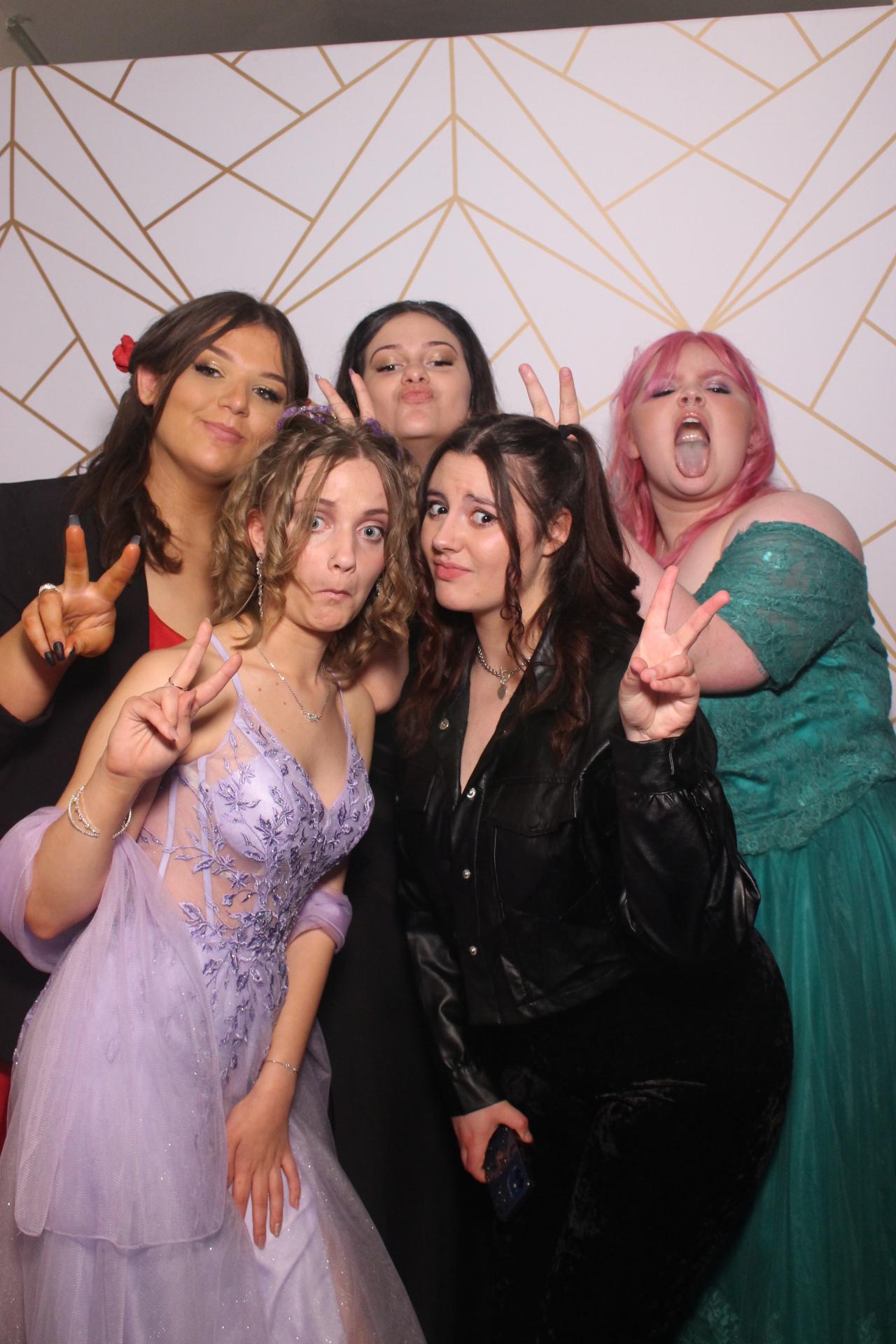 Beacon Academy Prom 2023 | View more photos from the event at gallery.magicimages.uk/u/MagicImages/Beacon-Academy-Prom-2023