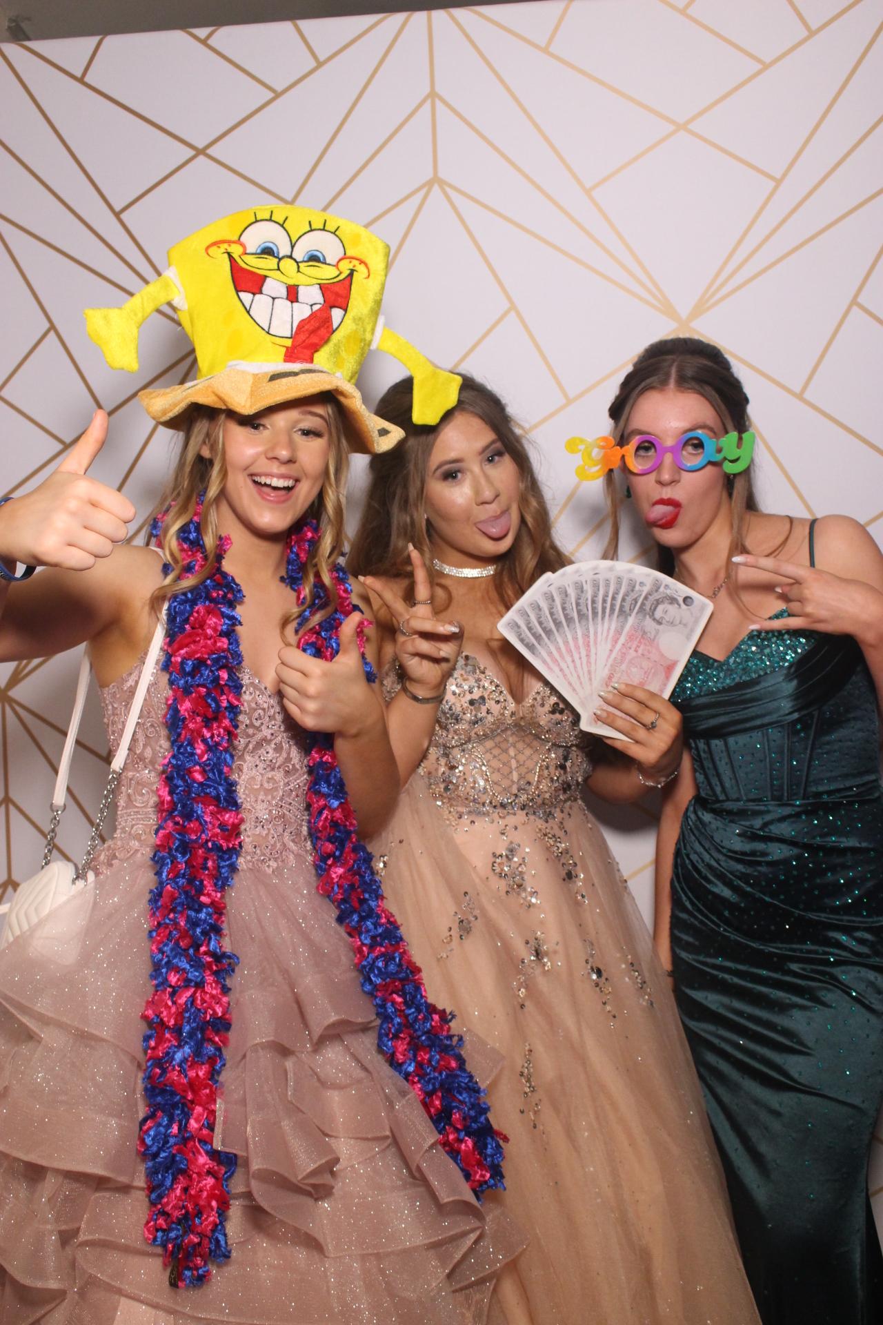 Beacon Academy Prom 2023 | View more photos from the event at gallery.magicimages.uk/u/MagicImages/Beacon-Academy-Prom-2023