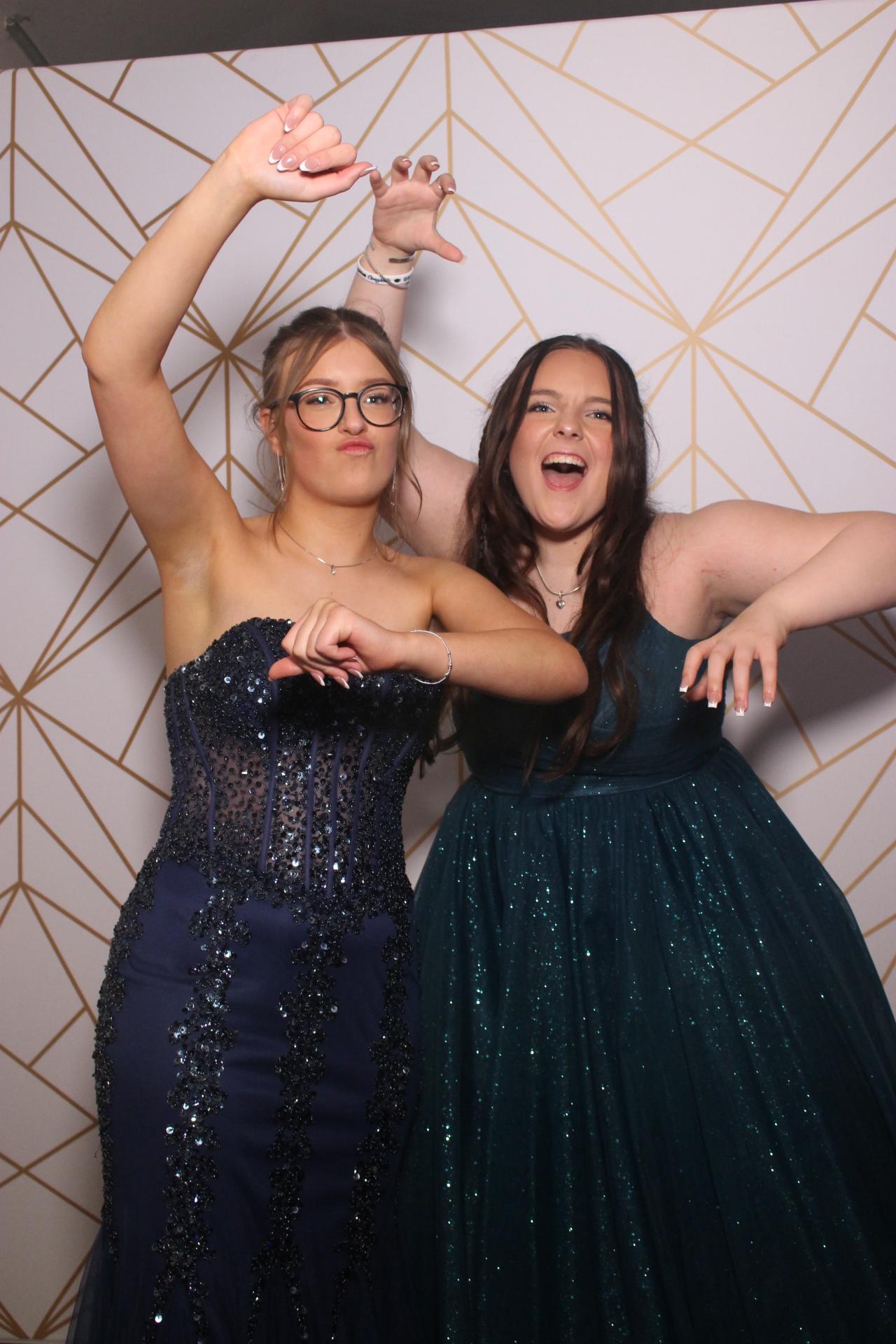 Beacon Academy Prom 2023 | View more photos from the event at gallery.magicimages.uk/u/MagicImages/Beacon-Academy-Prom-2023