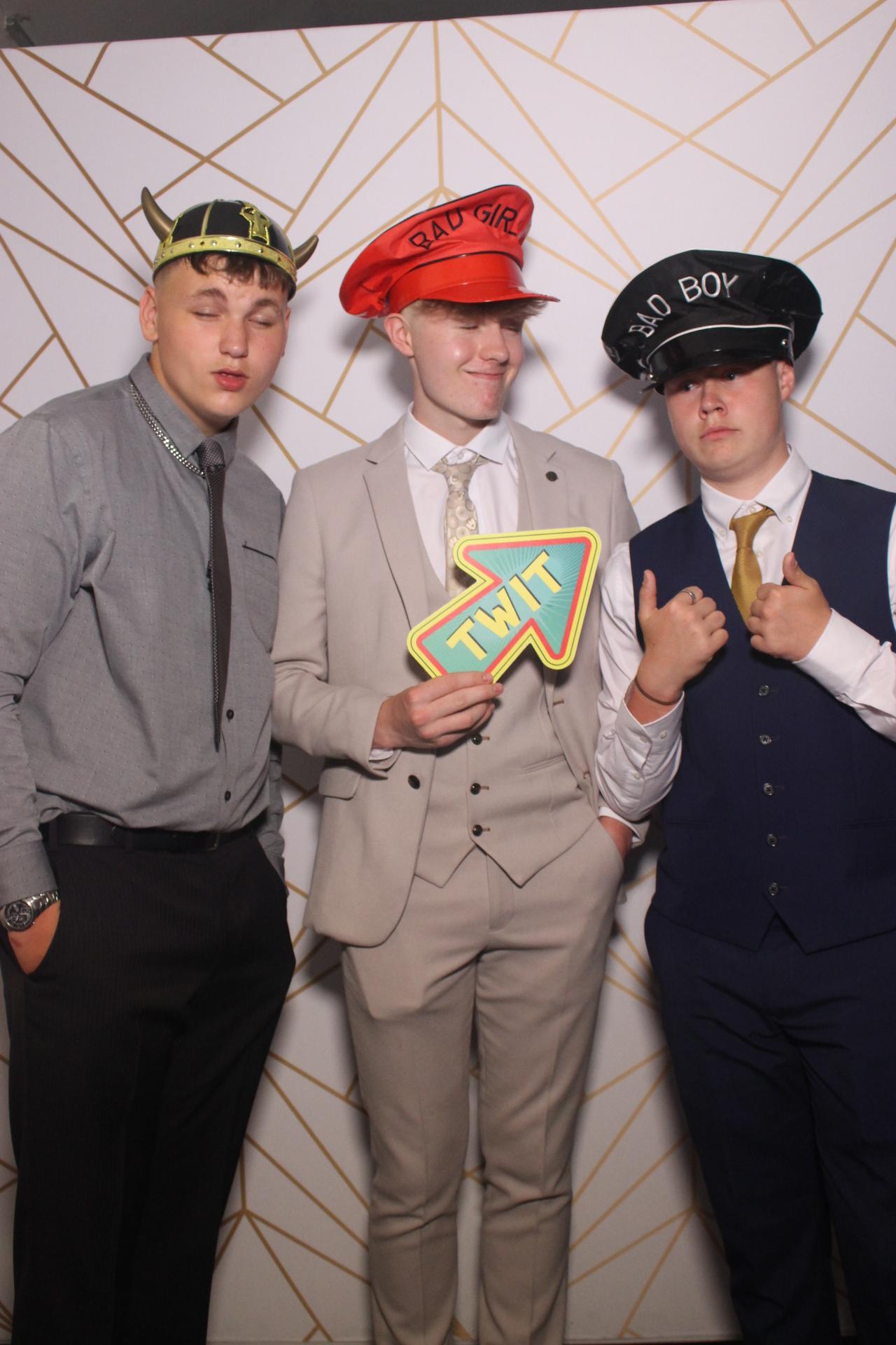 Beacon Academy Prom 2023 | View more photos from the event at gallery.magicimages.uk/u/MagicImages/Beacon-Academy-Prom-2023