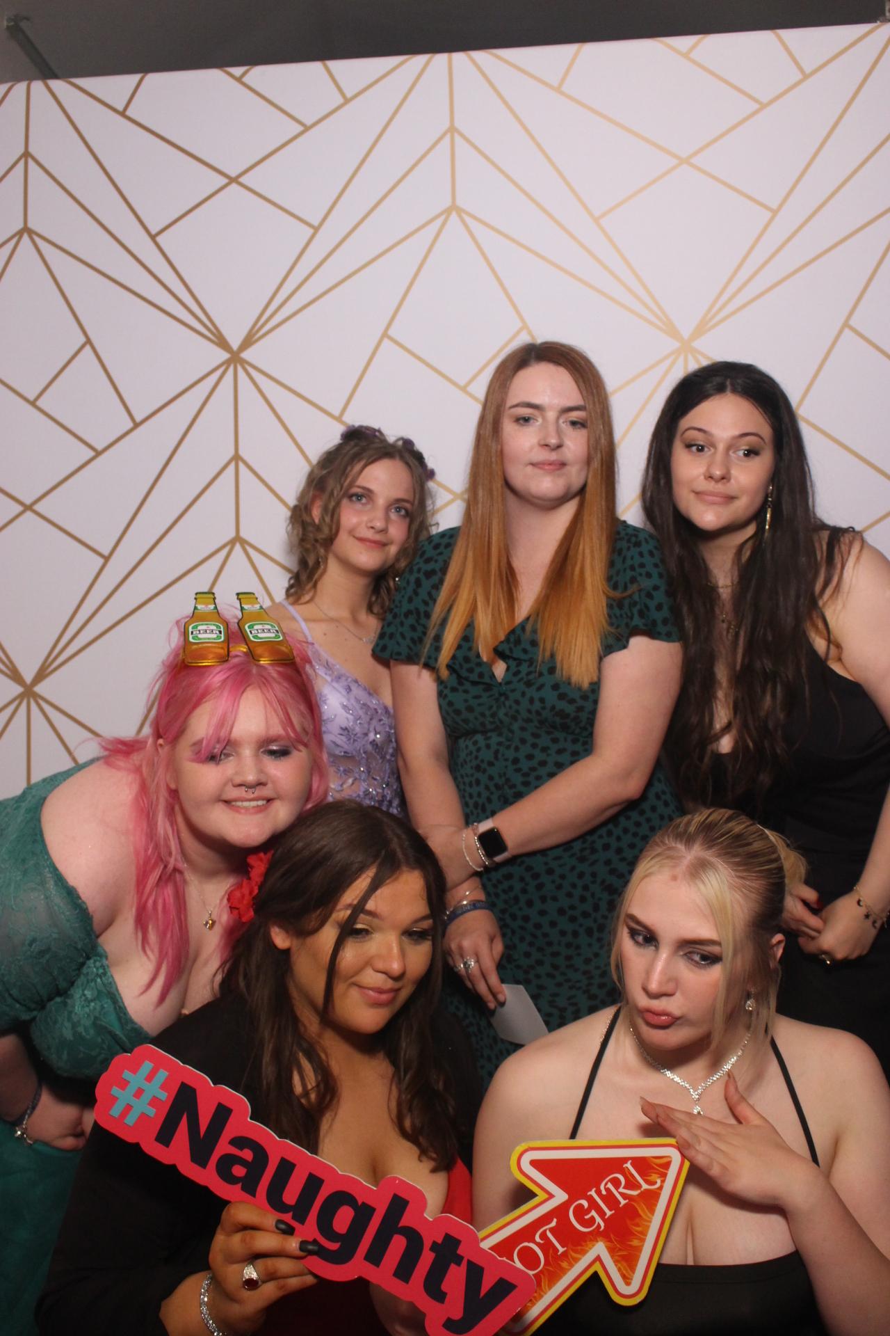 Beacon Academy Prom 2023 | View more photos from the event at gallery.magicimages.uk/u/MagicImages/Beacon-Academy-Prom-2023