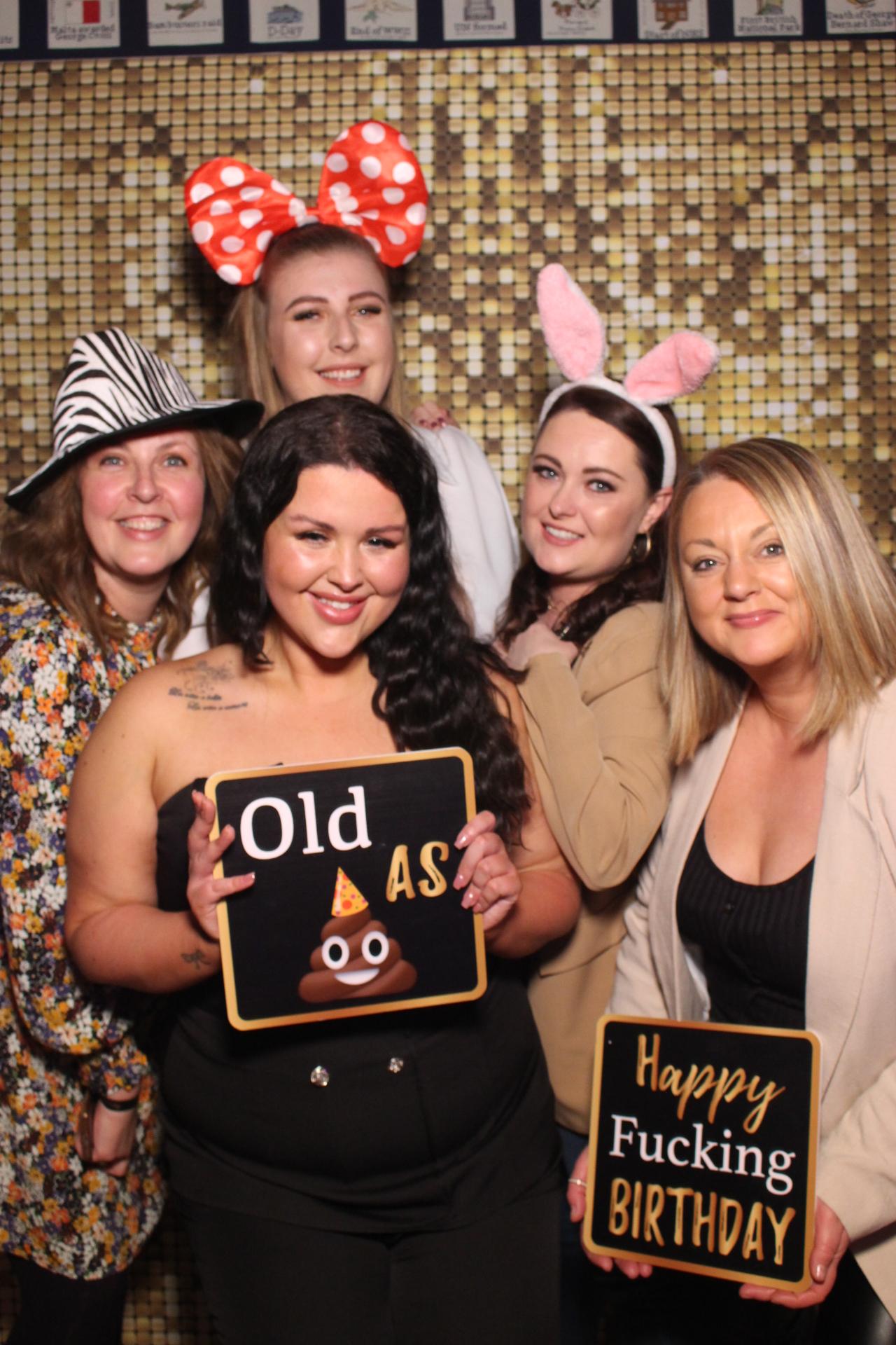 Chloe's 30th Birthday  | View more photos from the event at gallery.magicimages.uk/u/MagicImages/Chloes-30th-Birthday