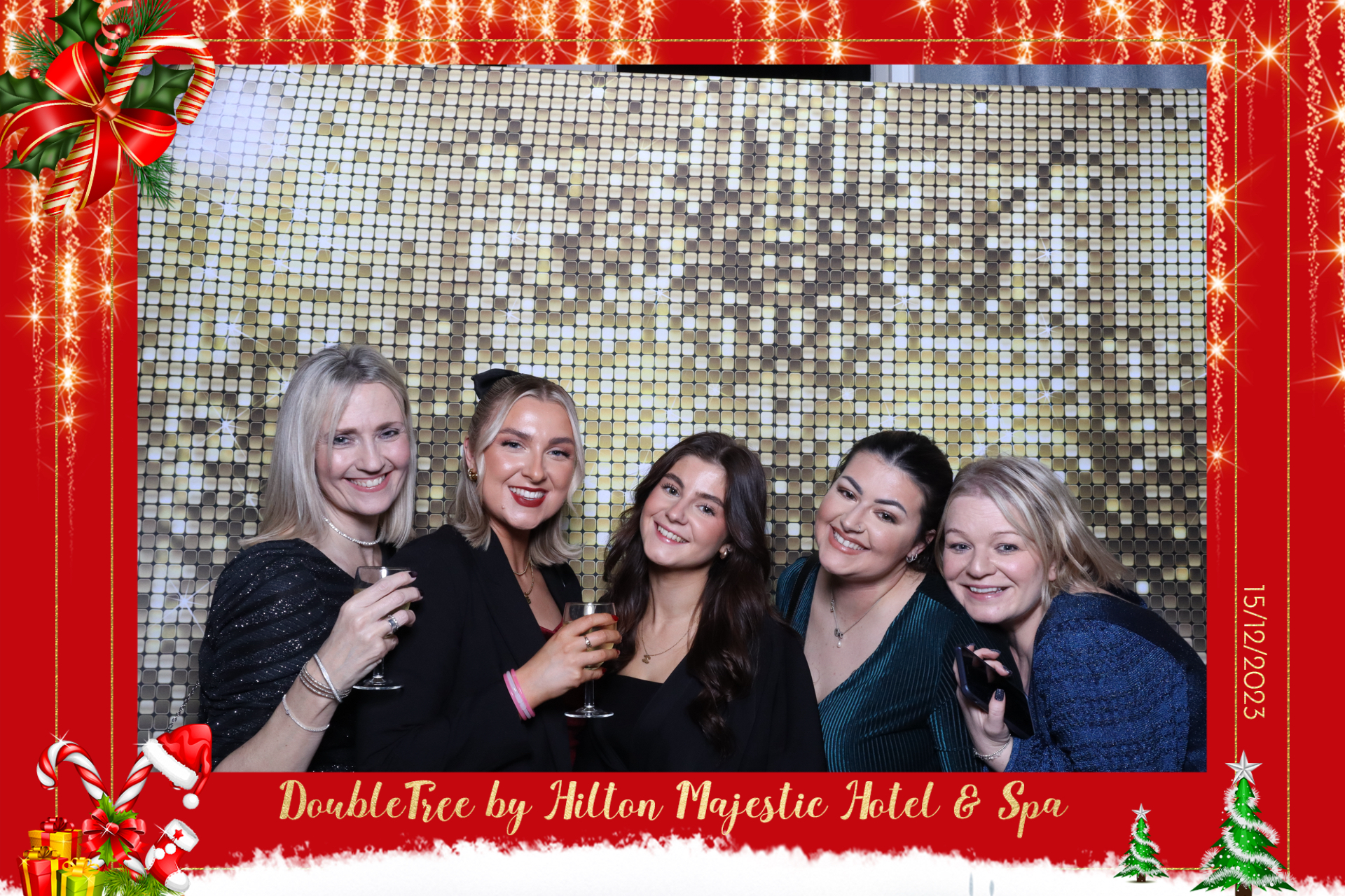 Christmas Party  | View more photos from the event at gallery.magicimages.uk/u/MagicImages/Christmas-Party-4