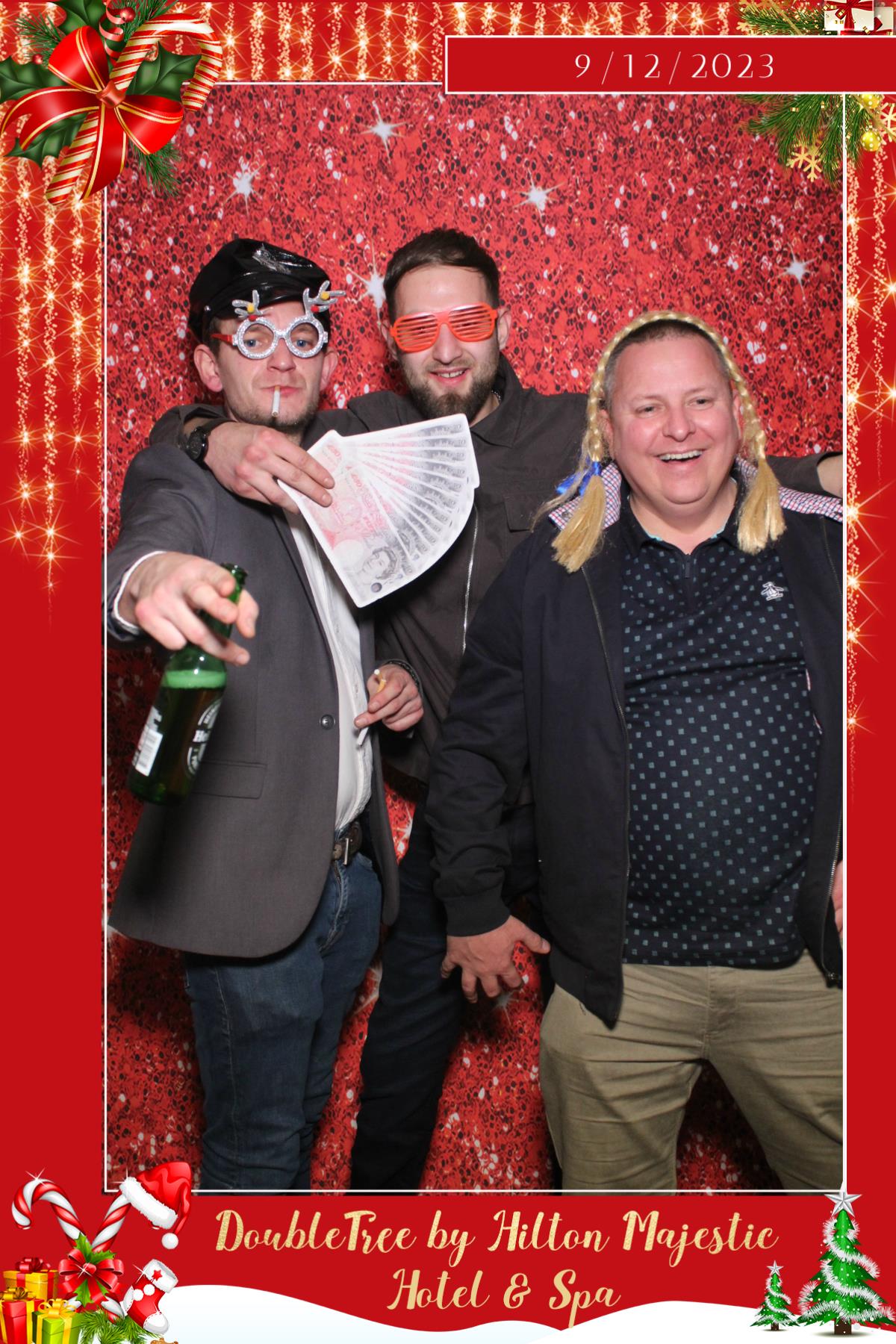 Christmas party  | View more photos from the event at gallery.magicimages.uk/u/MagicImages/Christmas-party-2