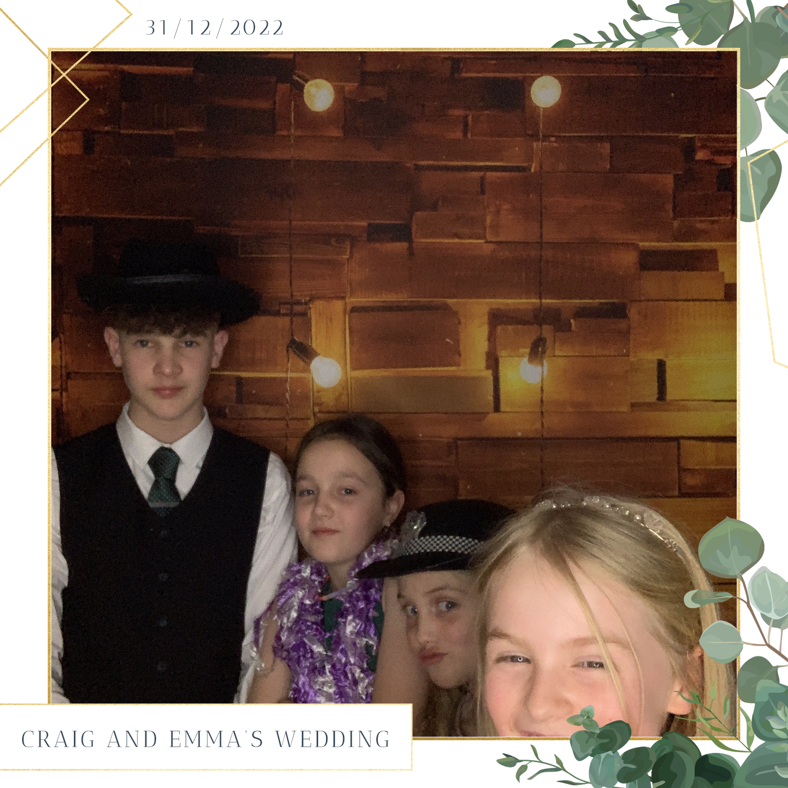 Craig & Emma  | View more photos from the event at gallery.magicimages.uk/u/MagicImages/Craig-Emma