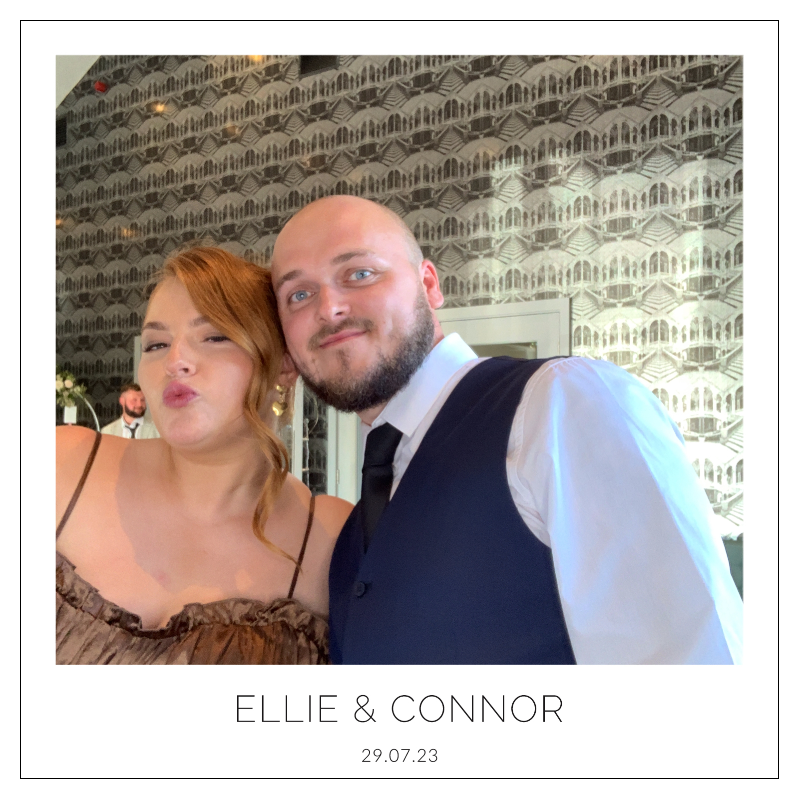 Ellie & Connor. | View more photos from the event at gallery.magicimages.uk/u/MagicImages/Ellie-Connor-0